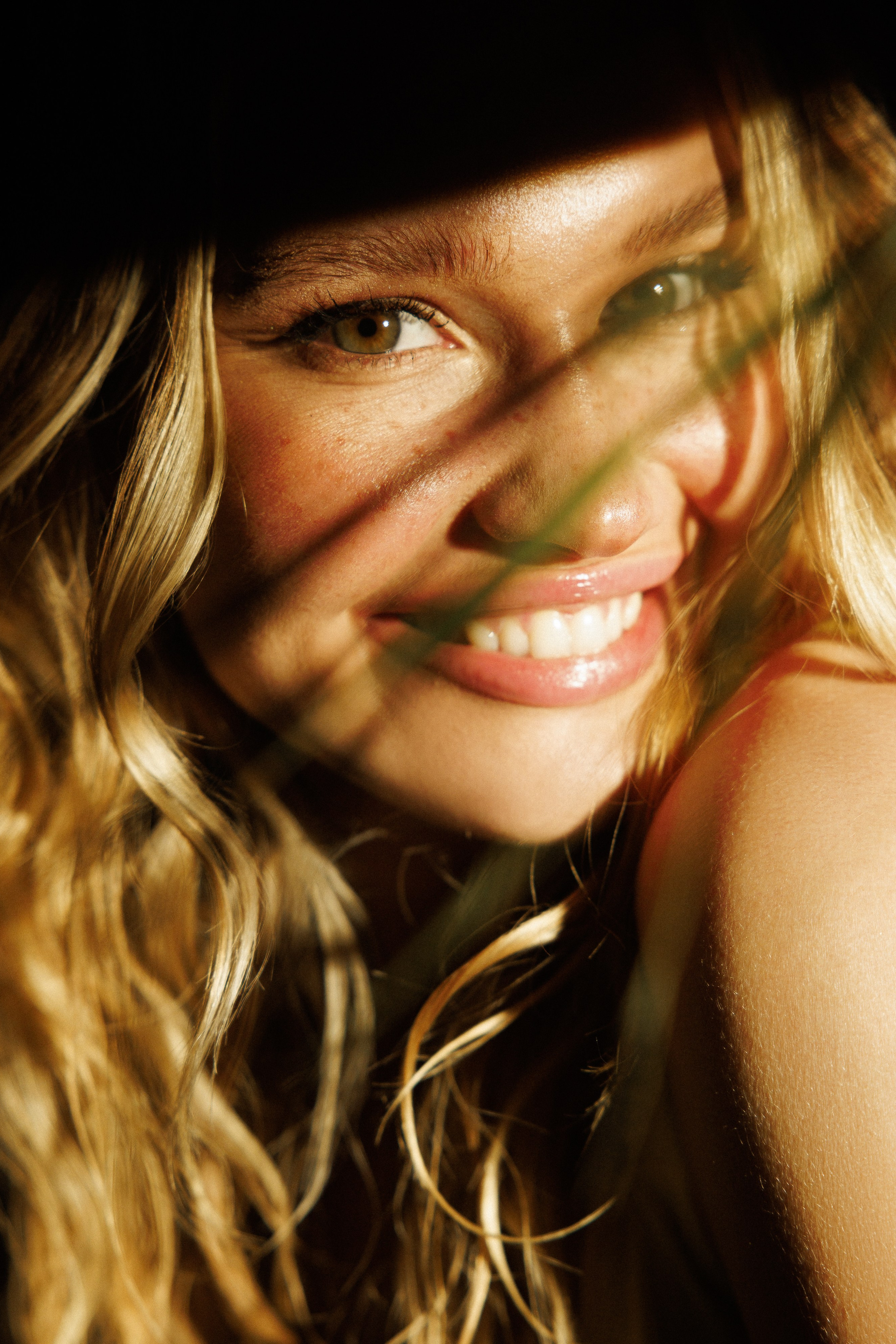 Модель для предметной съемки Анастасия А. НН| Sale Easy