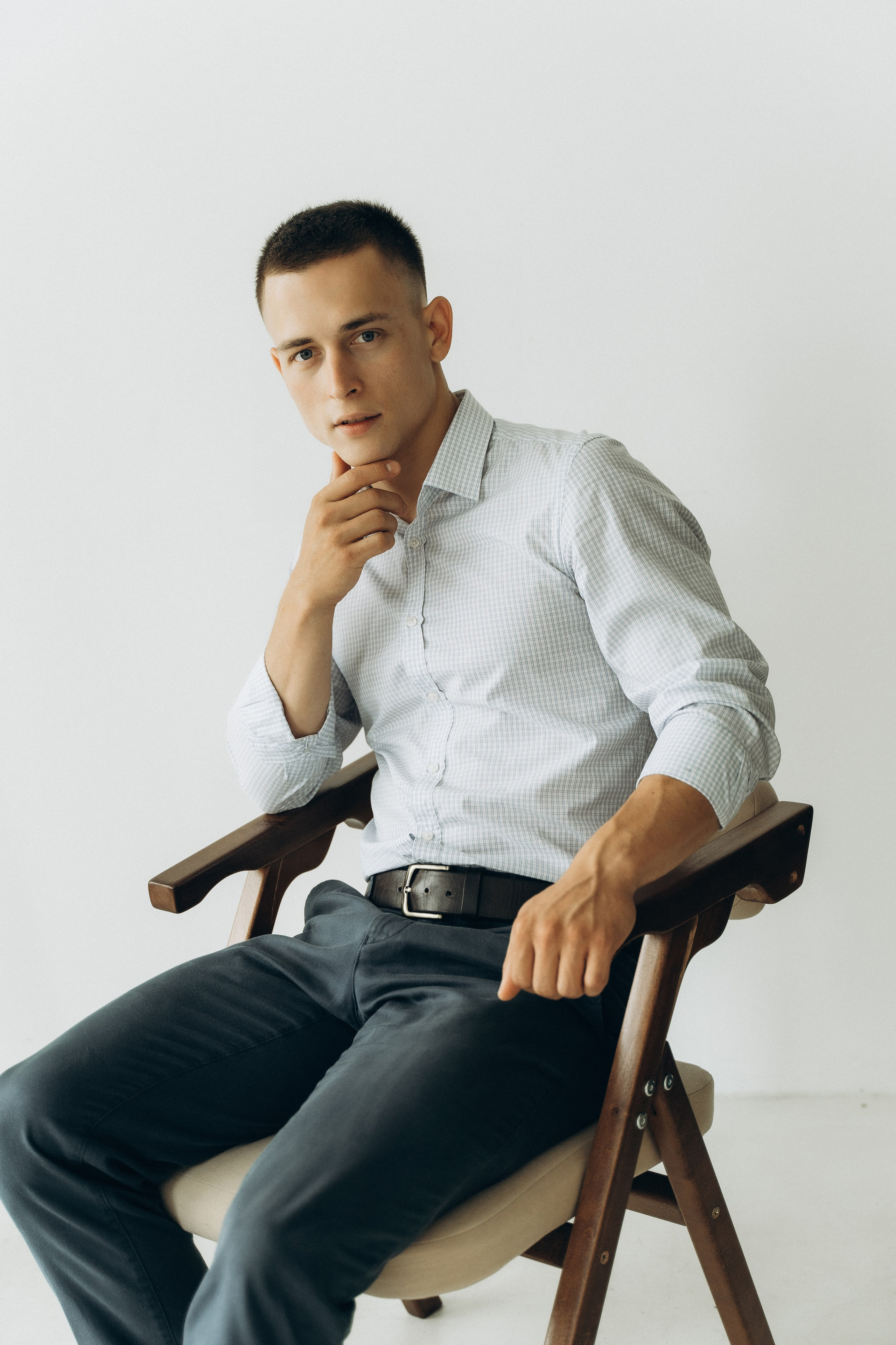 Модель для предметной съемки  Николай А Сочи| Sale Easy