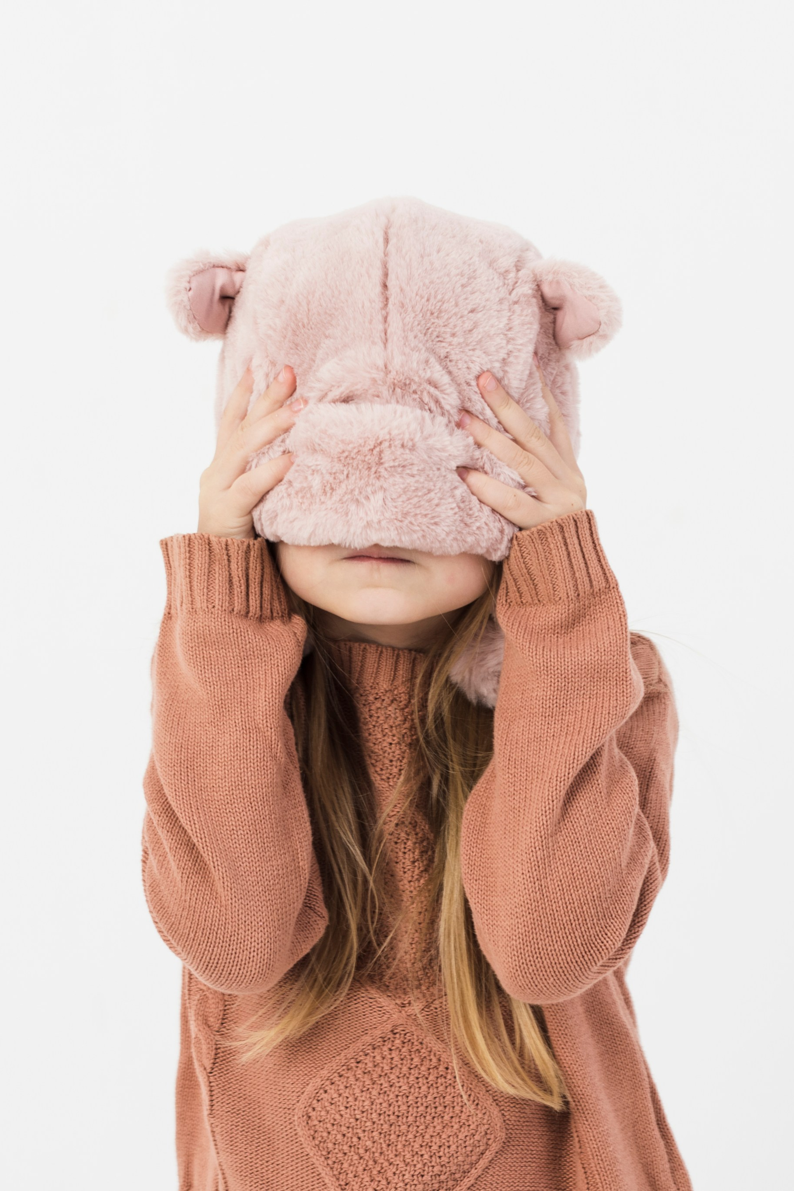 Шапки с защитой от ветра для активного отдыха на свежем воздухе.