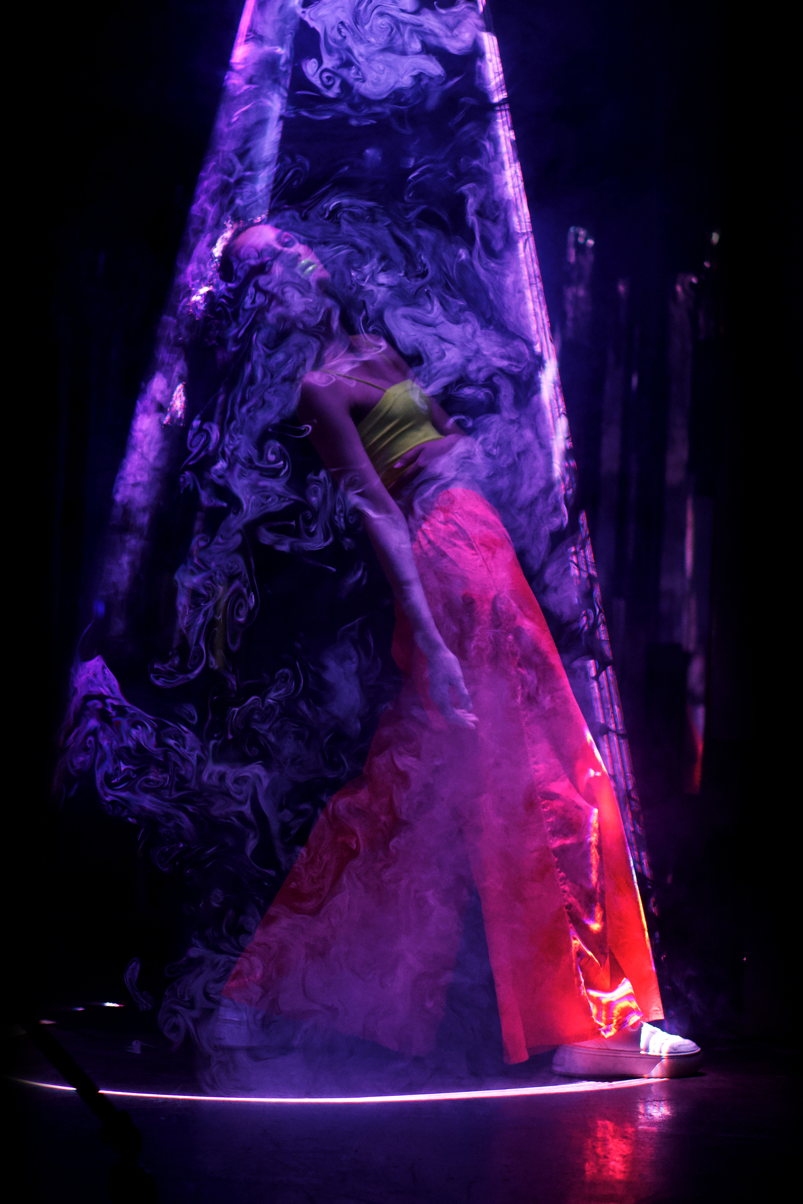 Модель для предметной съемки Кристина И. Москва| Sale Easy