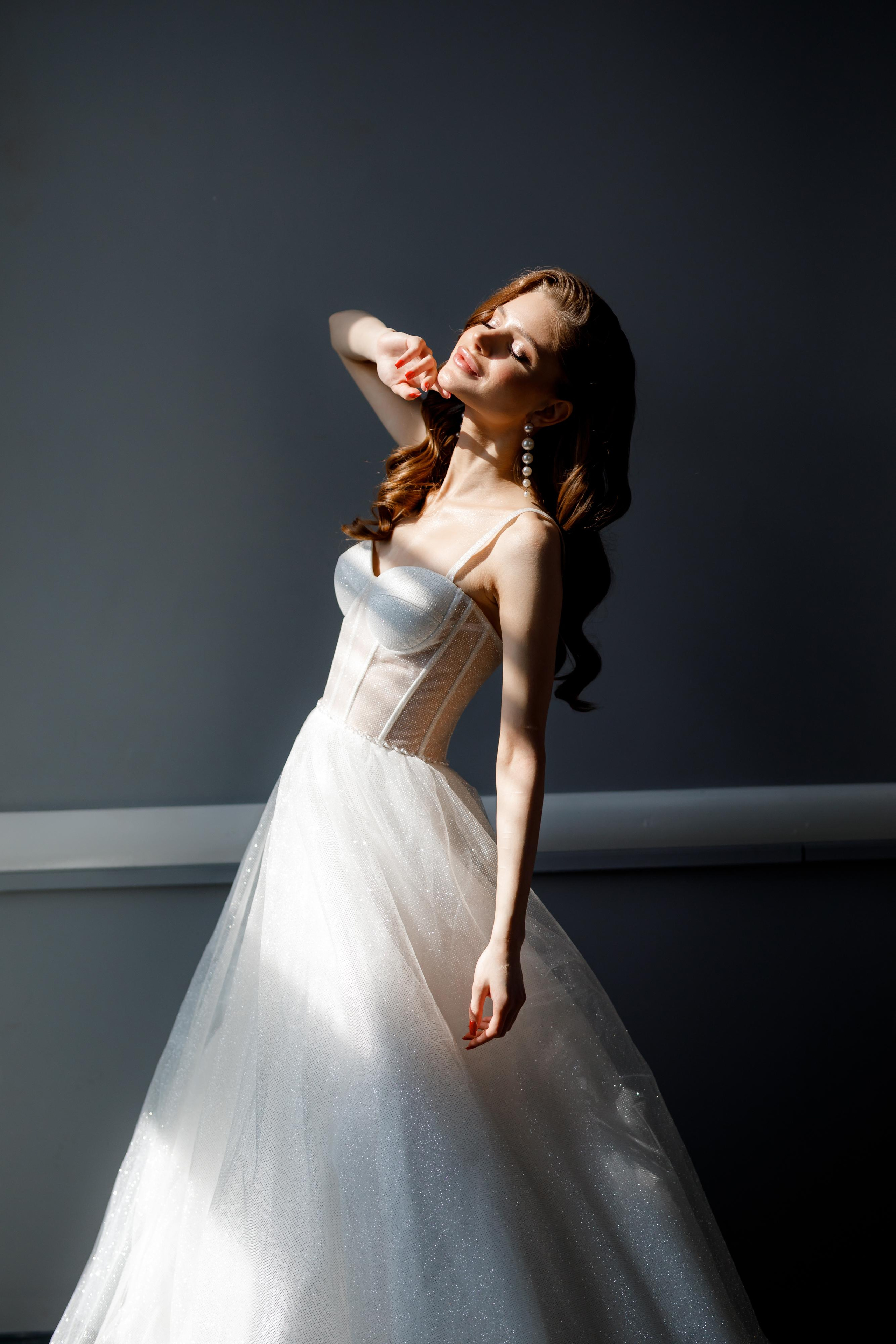 Модель для предметной съемки Валентина Н.Новгород | Sale Easy