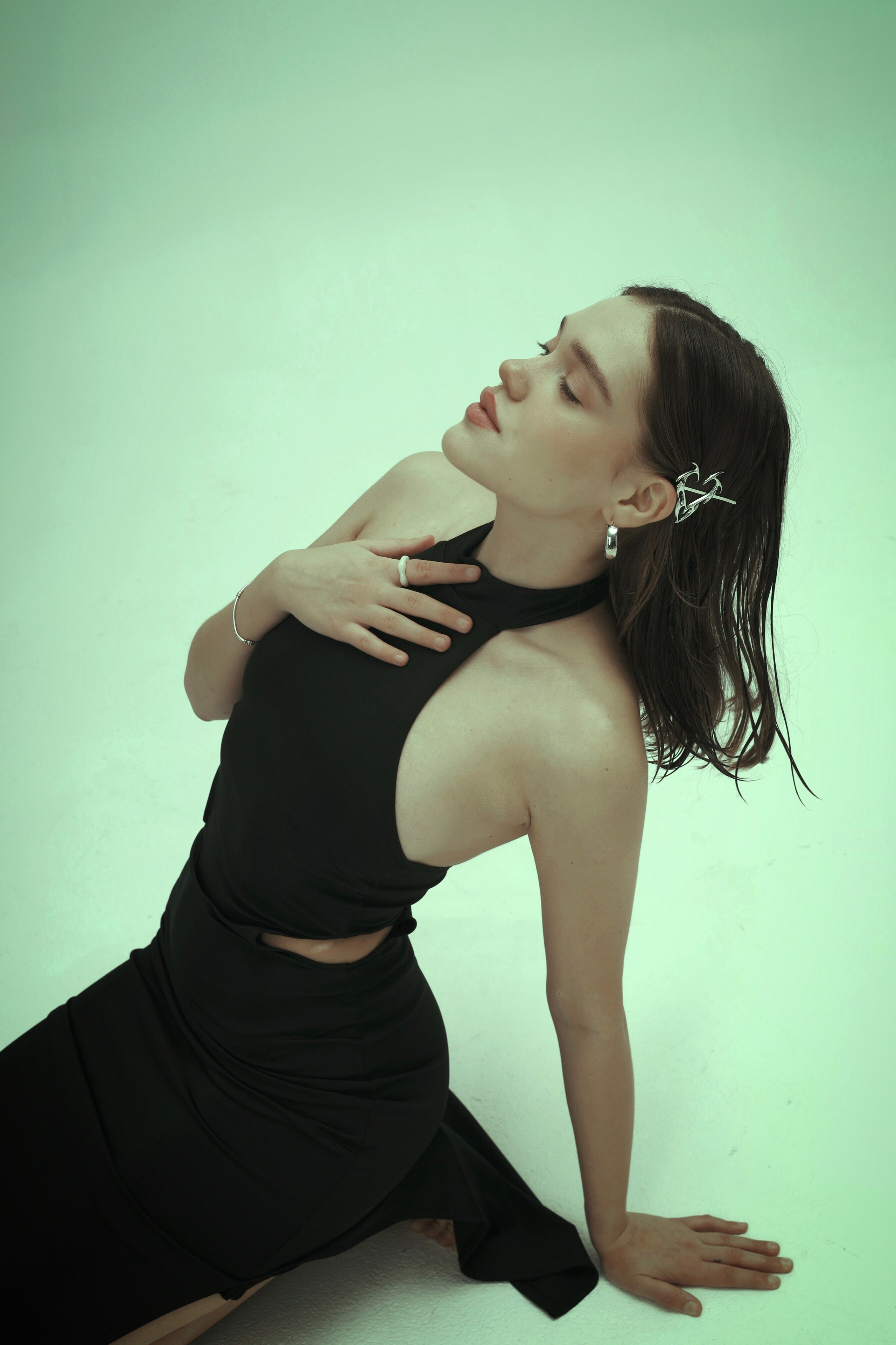 Модель для предметной съемки Данна Сочи| Sale Easy