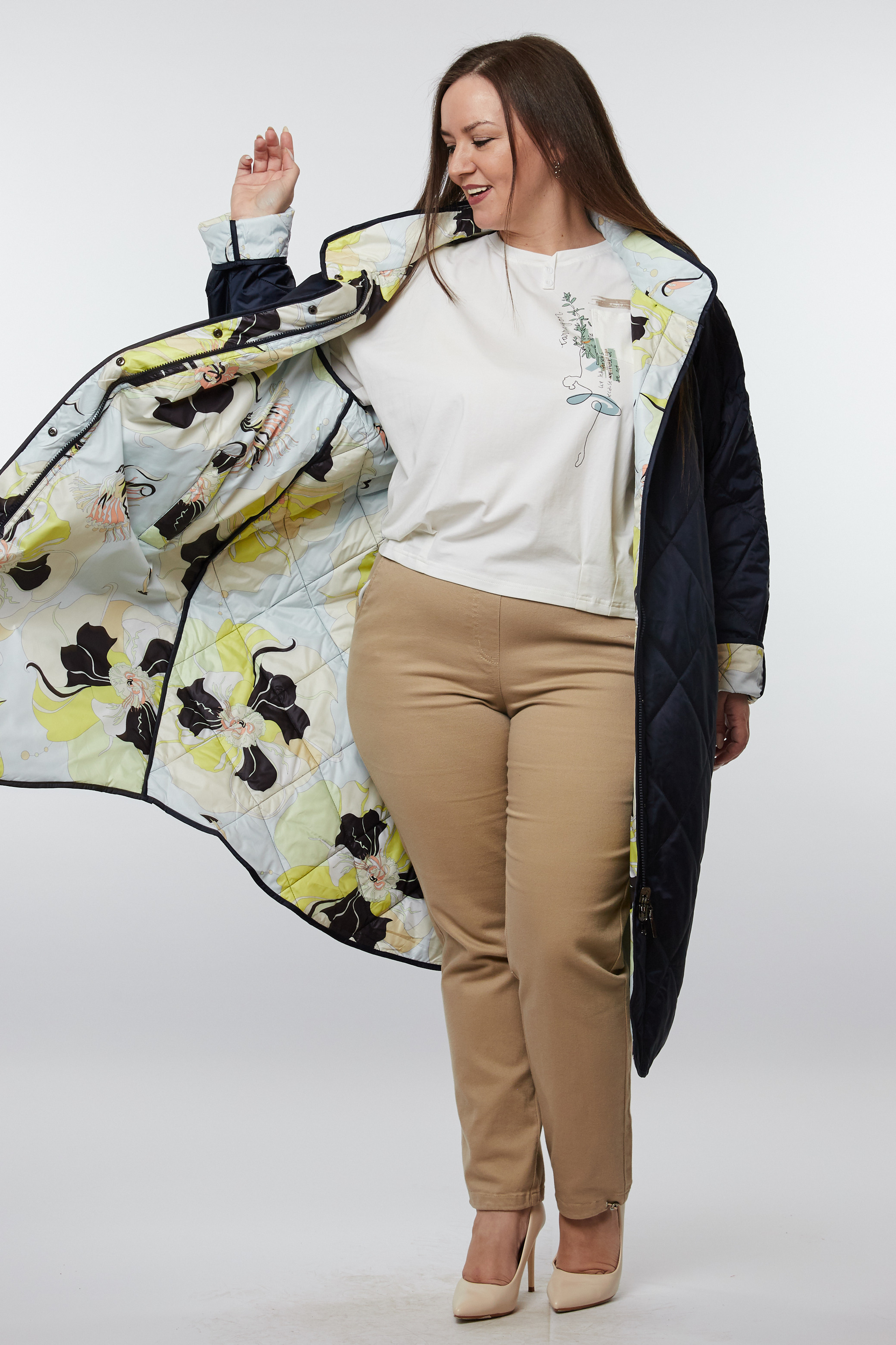 Модель plus size для предметной съемки Елена Б.С-Петербург | Sale Easy