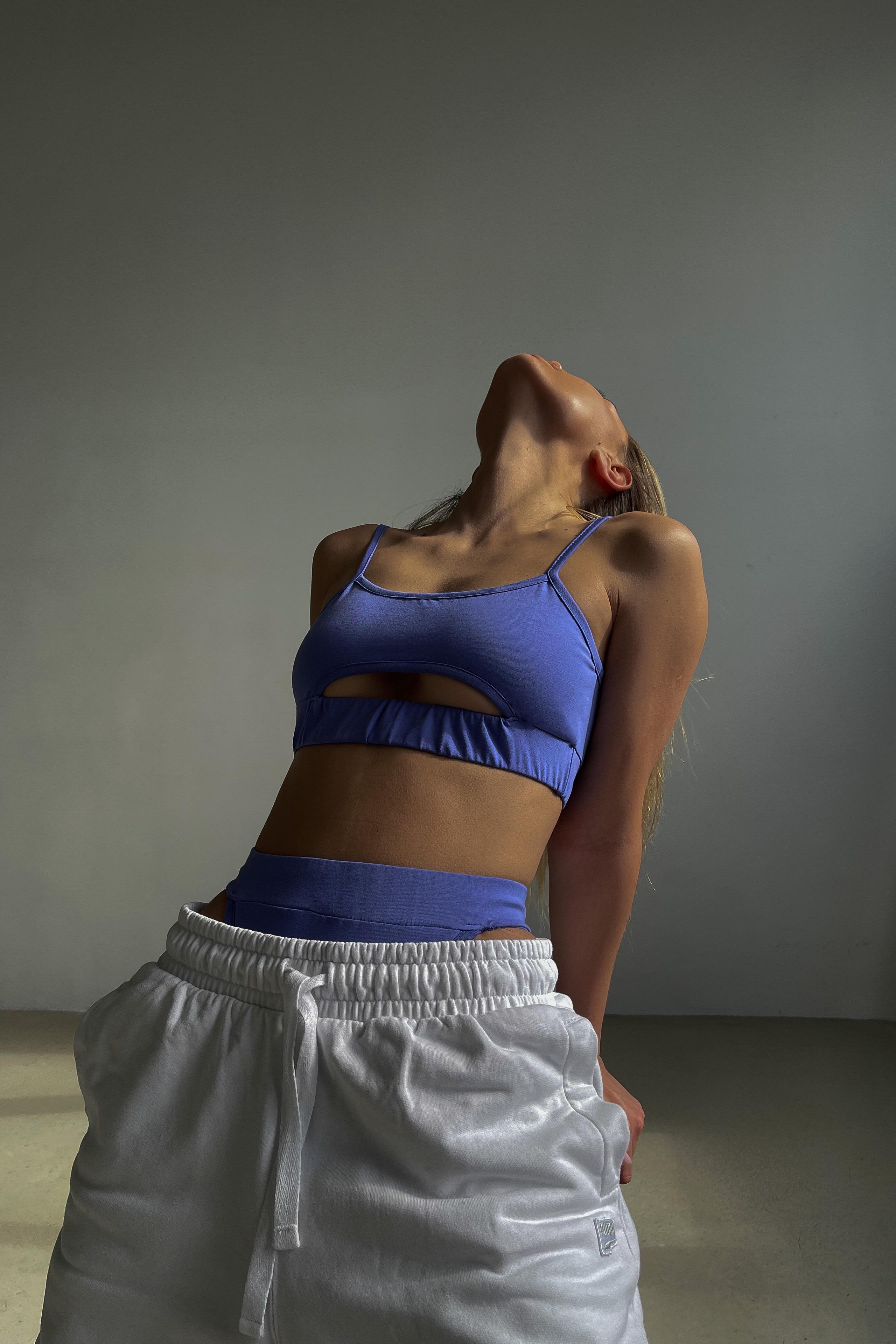 Модель для предметной съемки Анна Е. Москва| Sale Easy