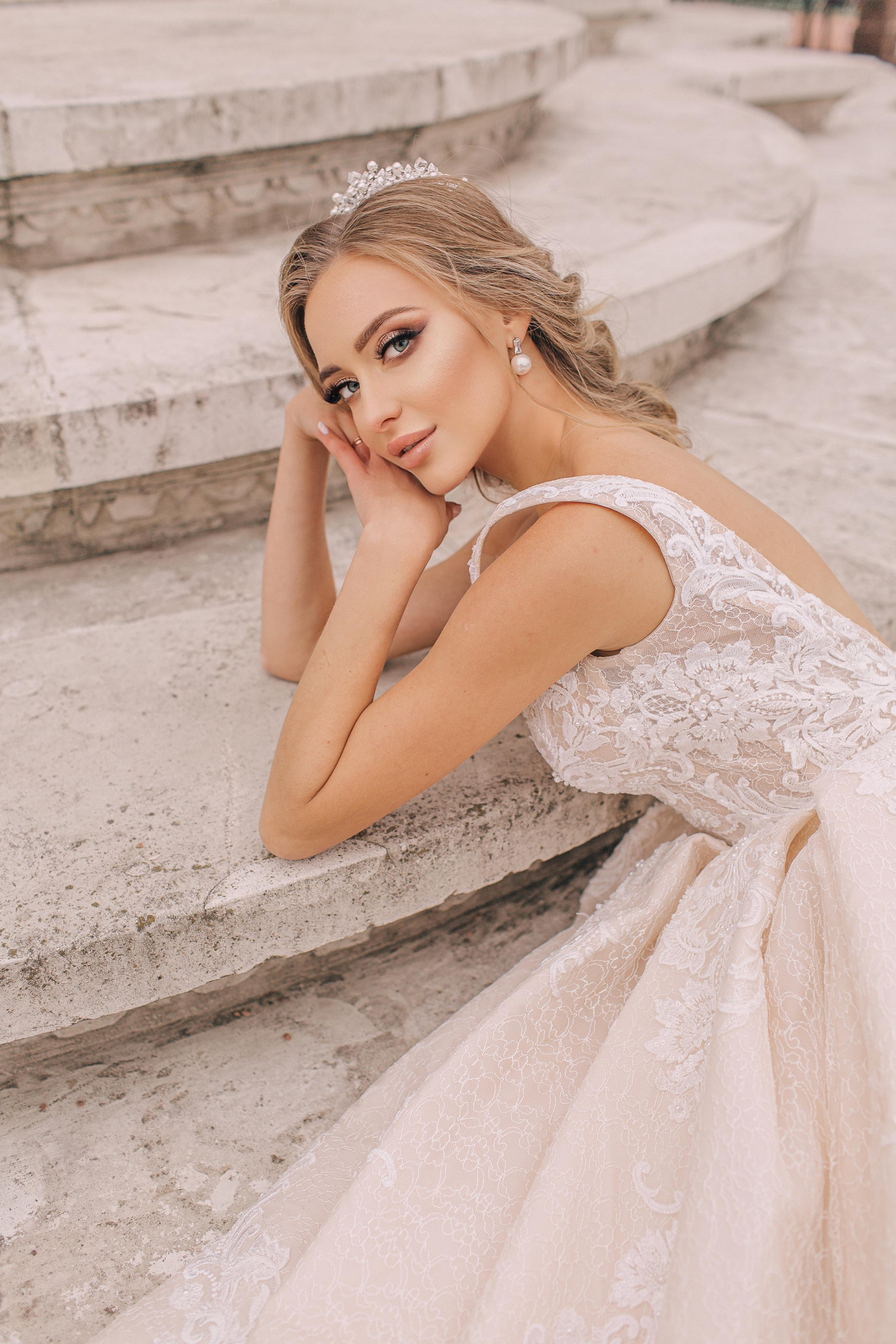 Модель для предметной съемки Надежда А. Москва| Sale Easy