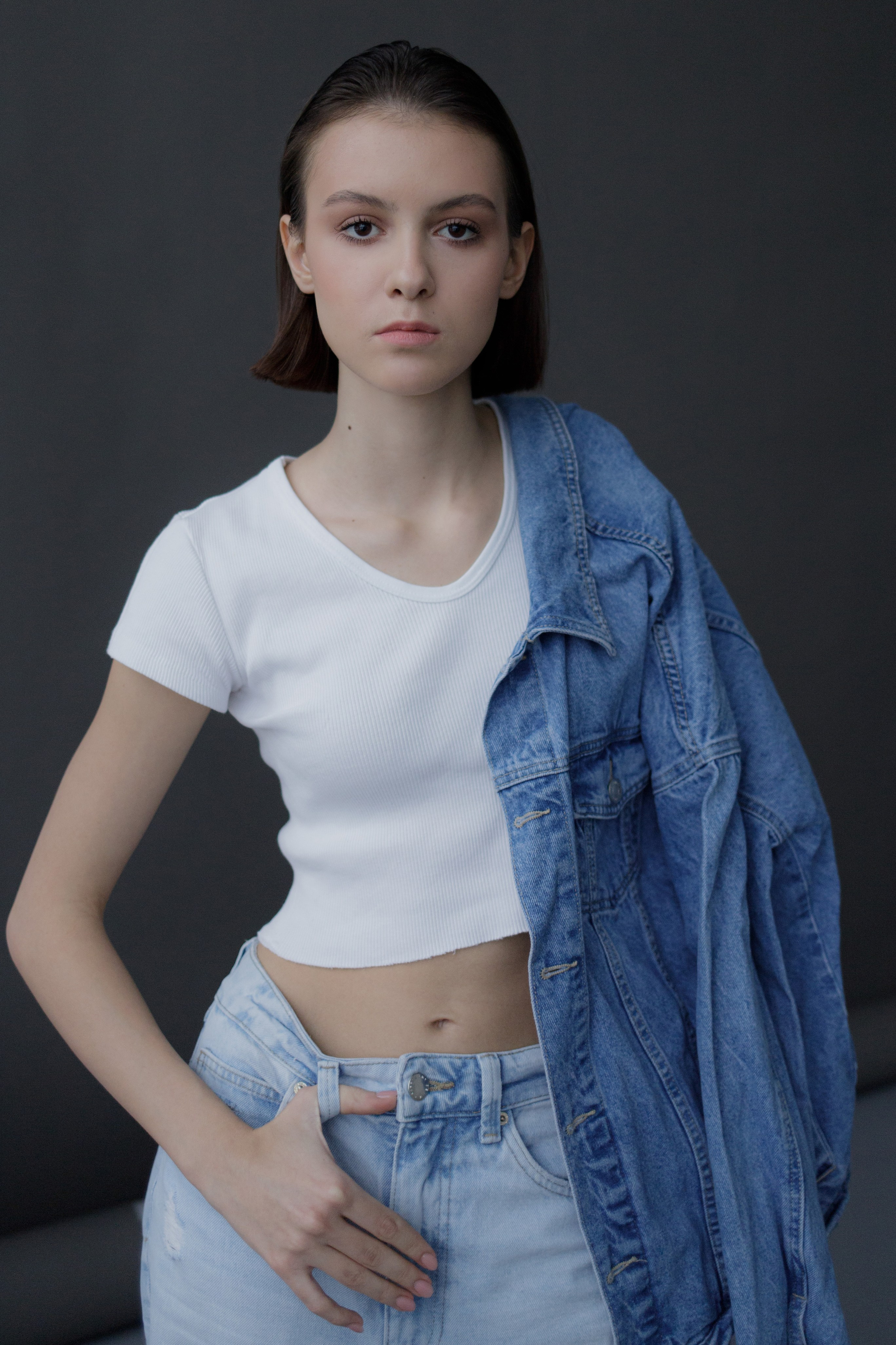 Модель для предметной съемки Милана Г. С.-Пб| Sale Easy