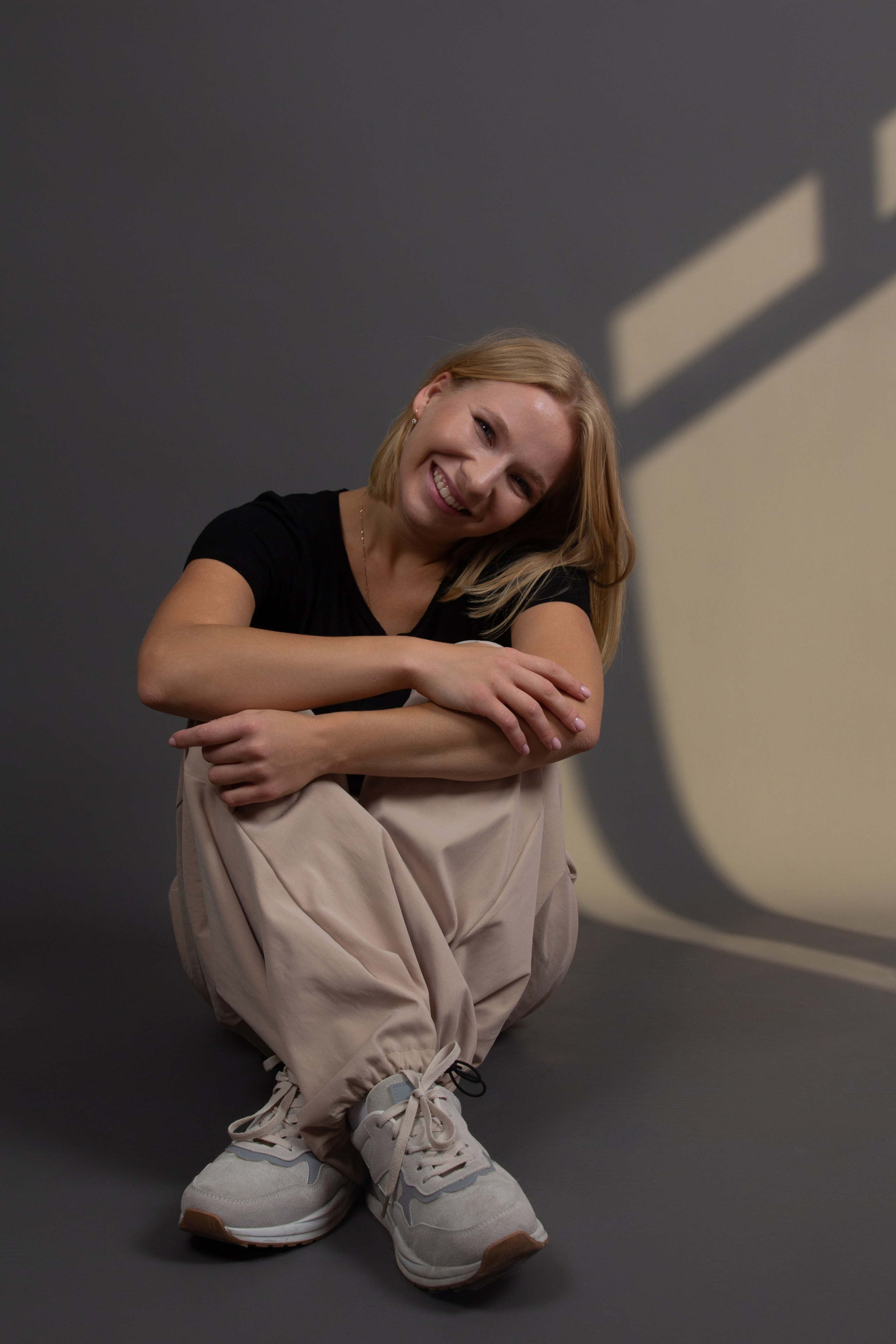 Модель для предметной съемки Ольга И. Казань| Sale Easy