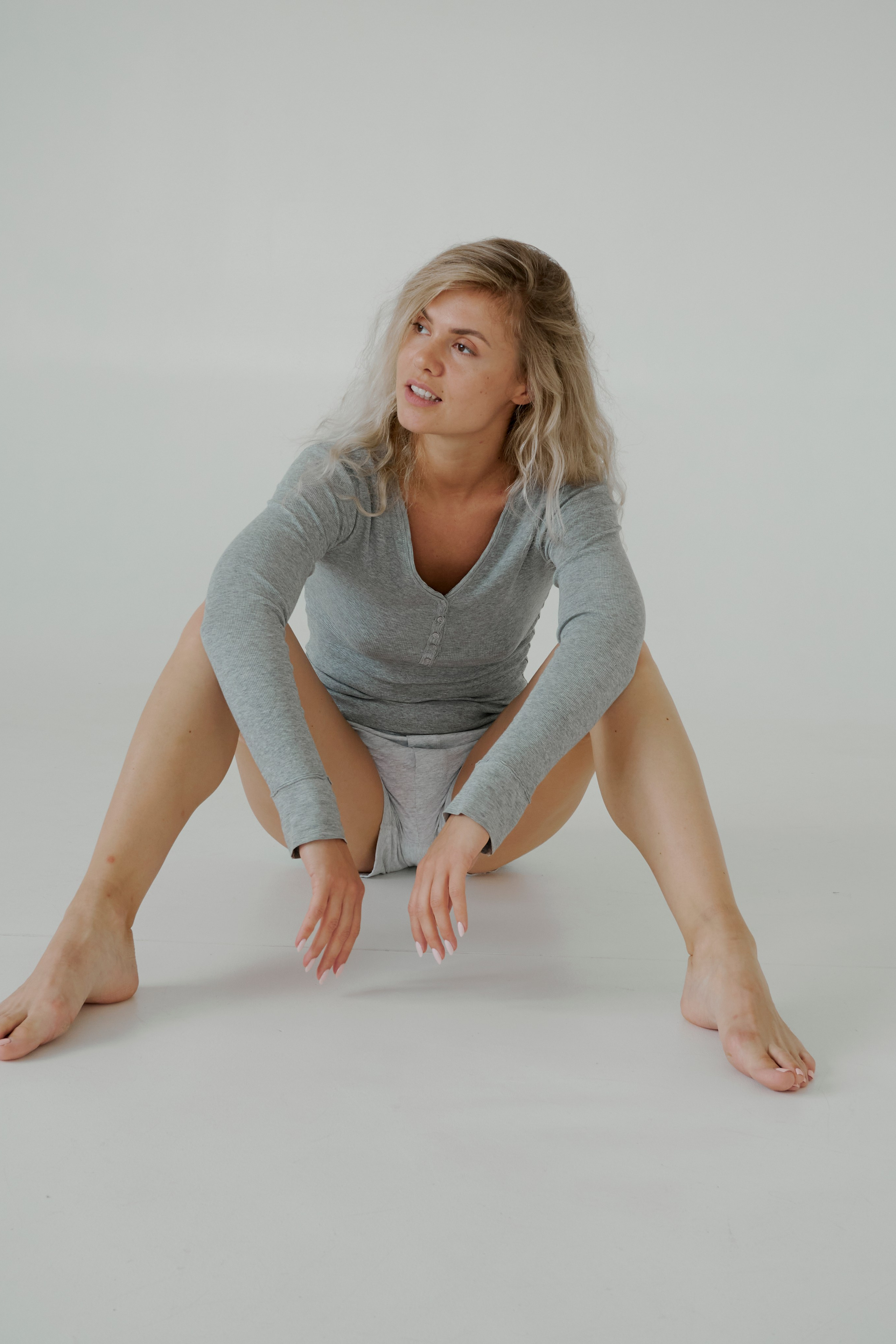 Модель для предметной съемки Ксения Ж Москва| Sale Easy