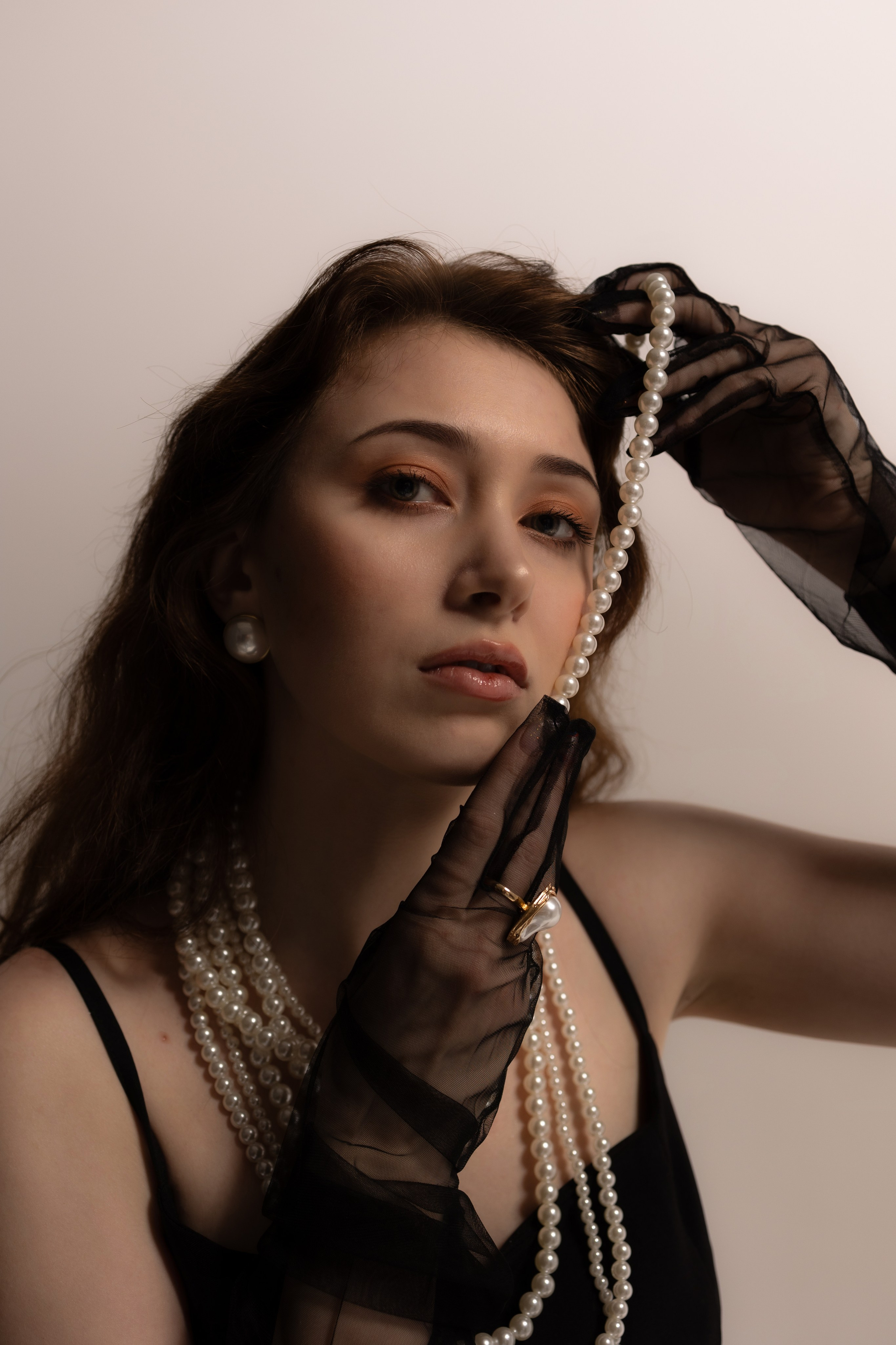 Модель для предметной съемки Виктория id 25 151 НН|Sale Easy