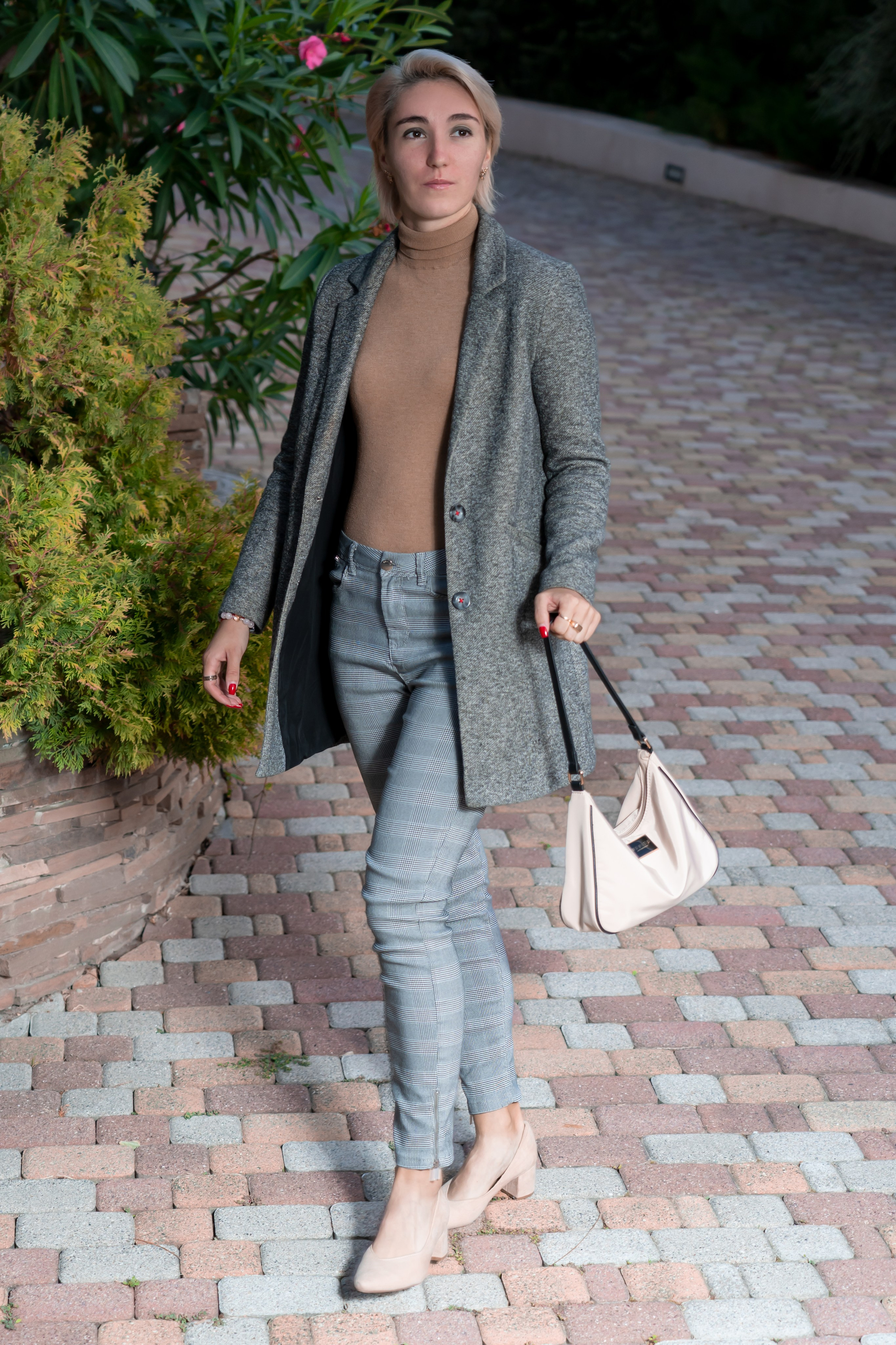 Модель для предметной съемки  Татьяна Е Сочи| Sale Easy