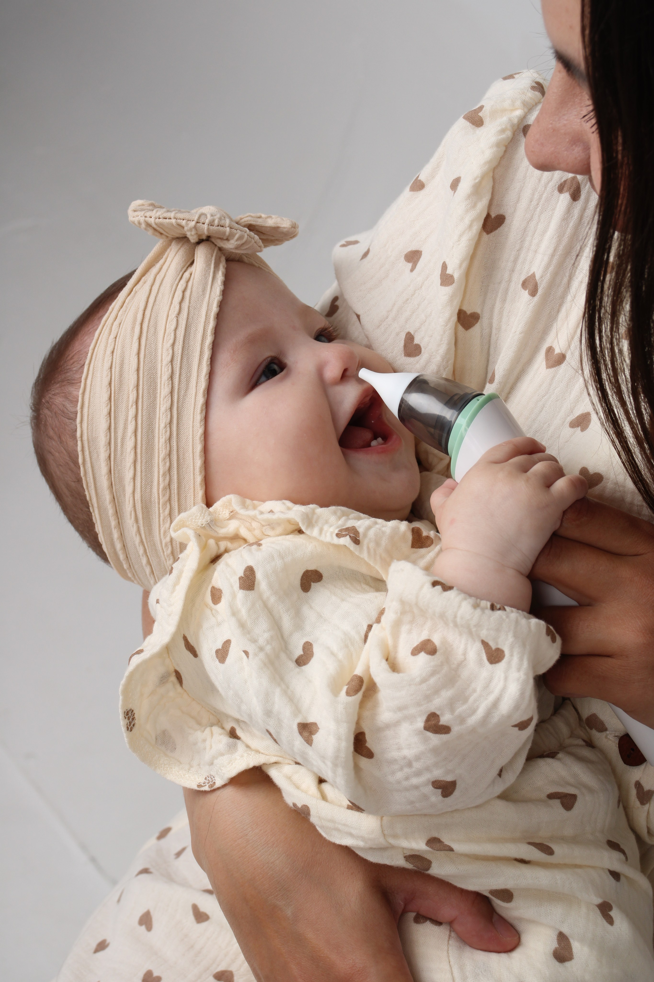 Модель девочка для предметной съемки Амелия Казань| Sale Easy