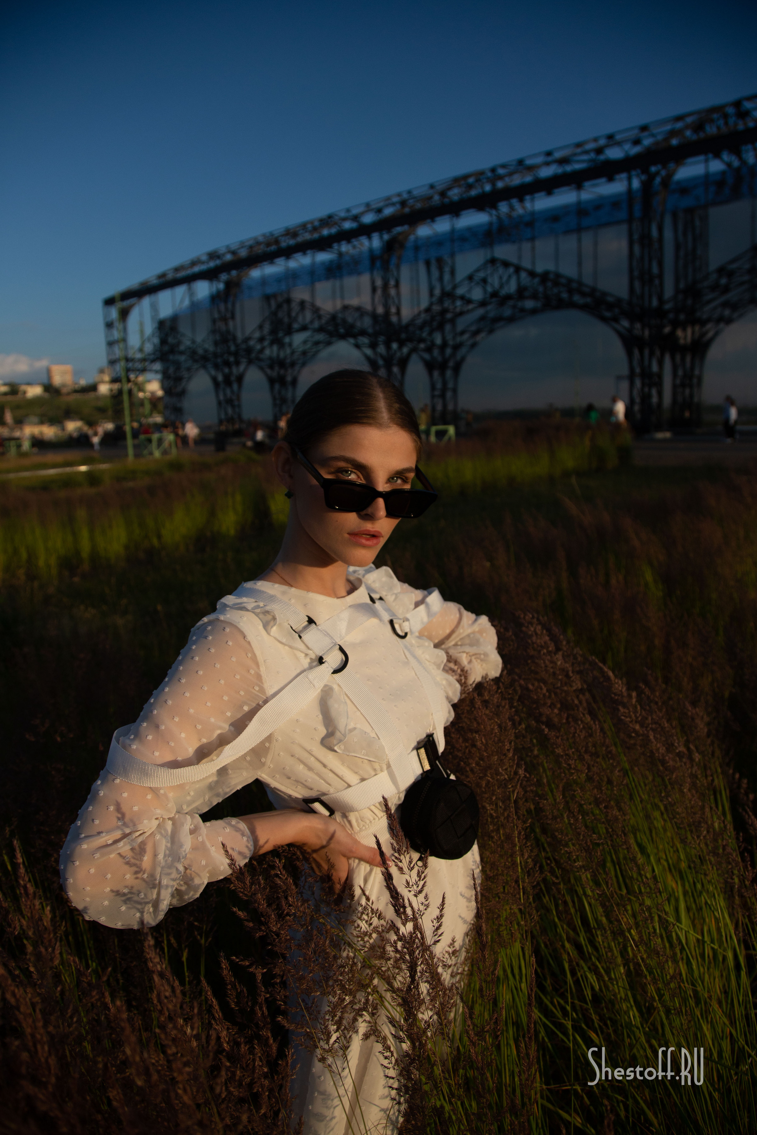 Модель для предметной съемки Ирина 5 Н.Новгород | Sale Easy