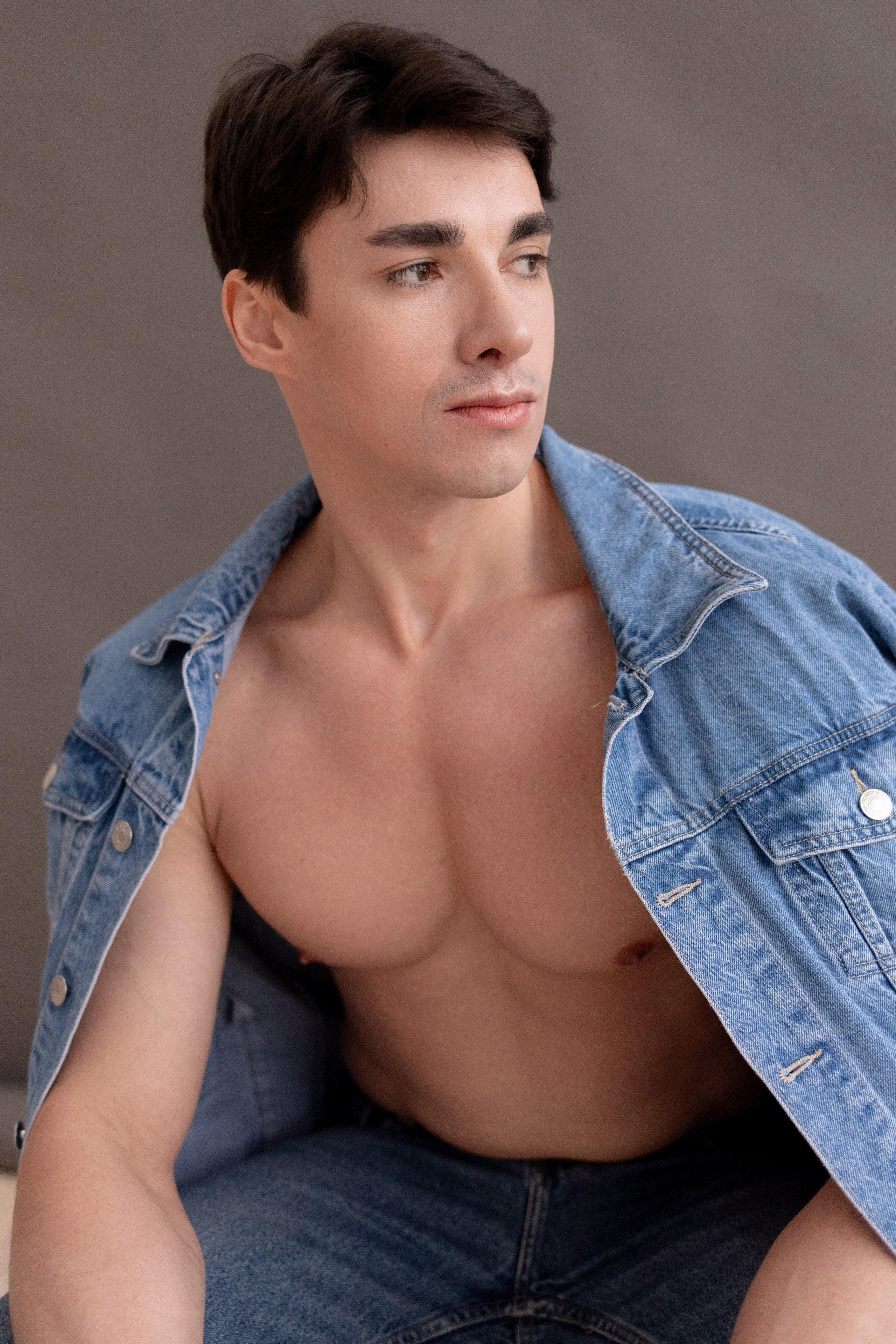 Модель для предметной съемки Владимир id 29 033 С.-Пб| Sale Easy