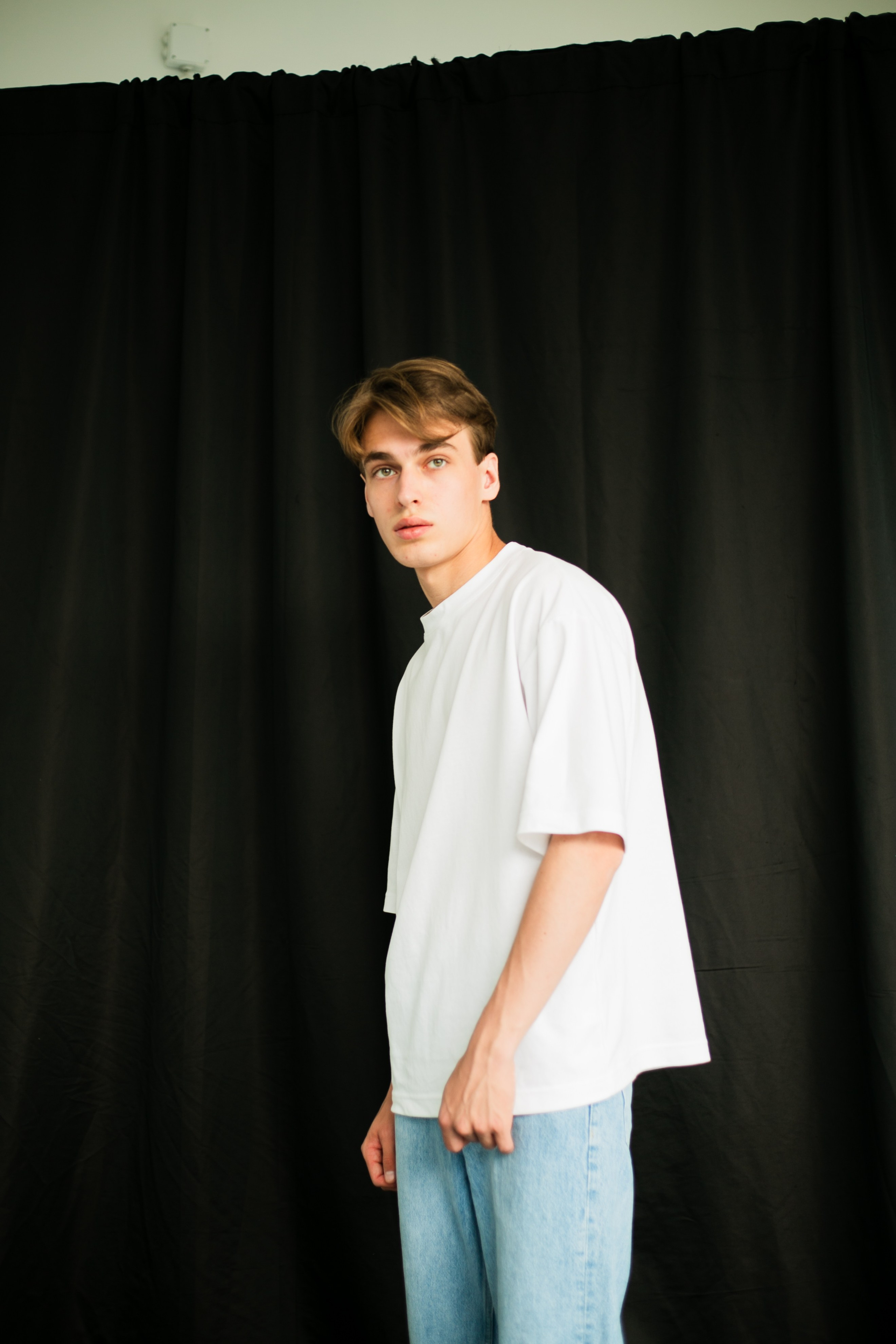 Модель для предметной съемки Роман id 29 030 С.-Пб| Sale Easy