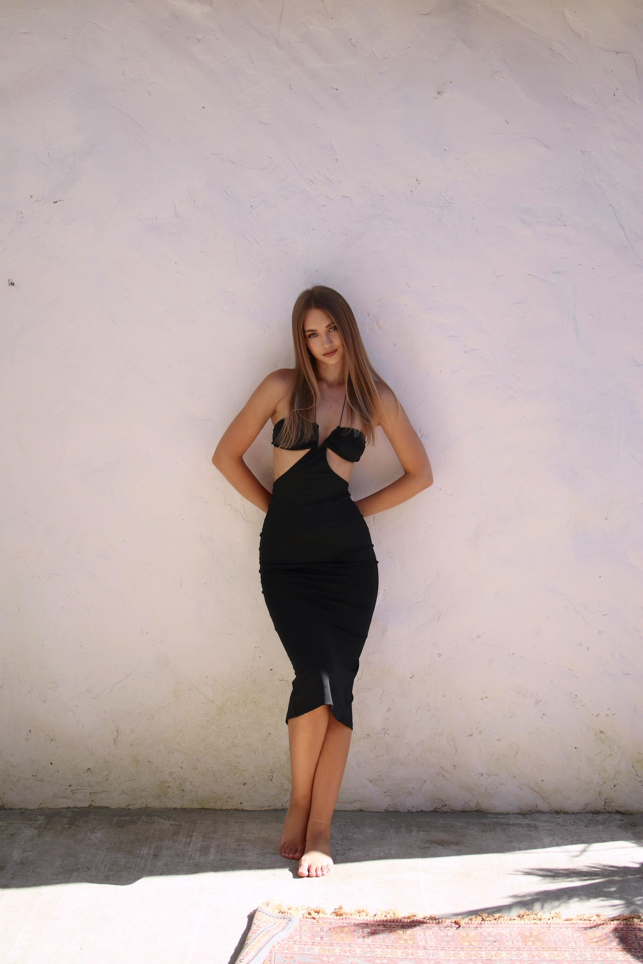 Модель для предметной съемки  Каролина Сочи| Sale Easy