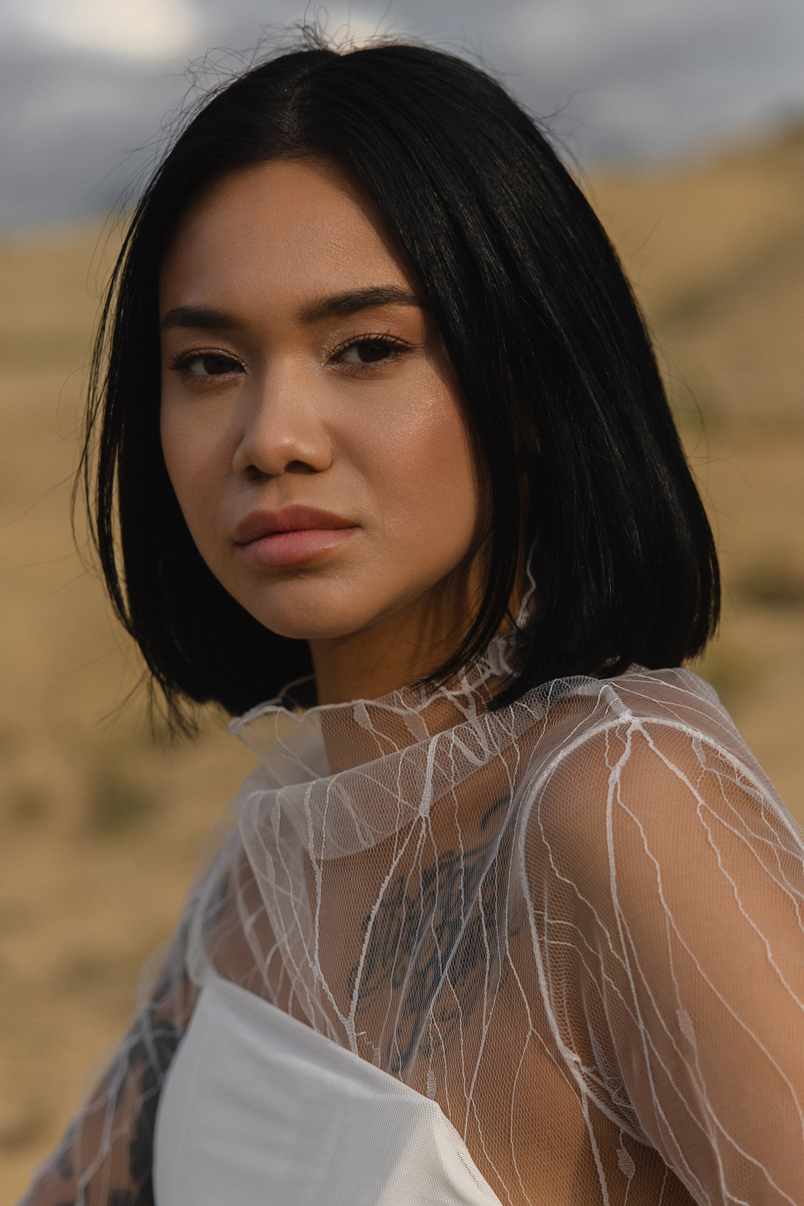 Модель для предметной съемки Валерия Ж. С.-Пб| Sale Easy