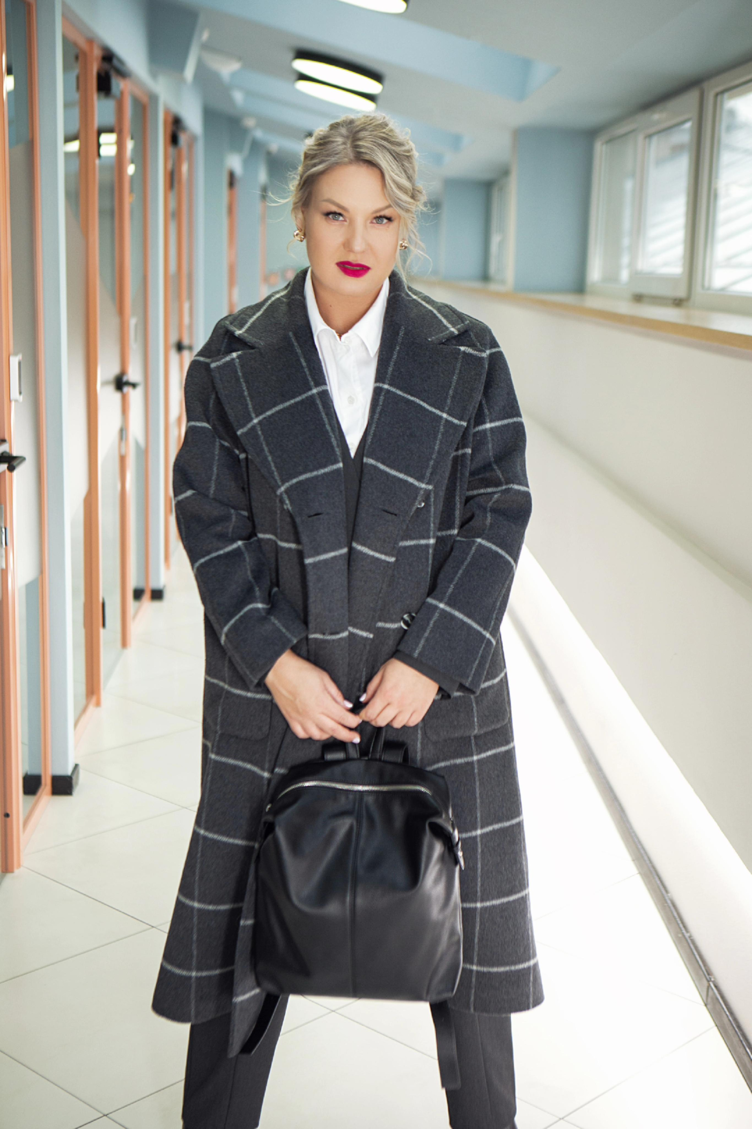 Модель plus size для предметной съемки Наталья Е.С-Петербург|Sale Easy