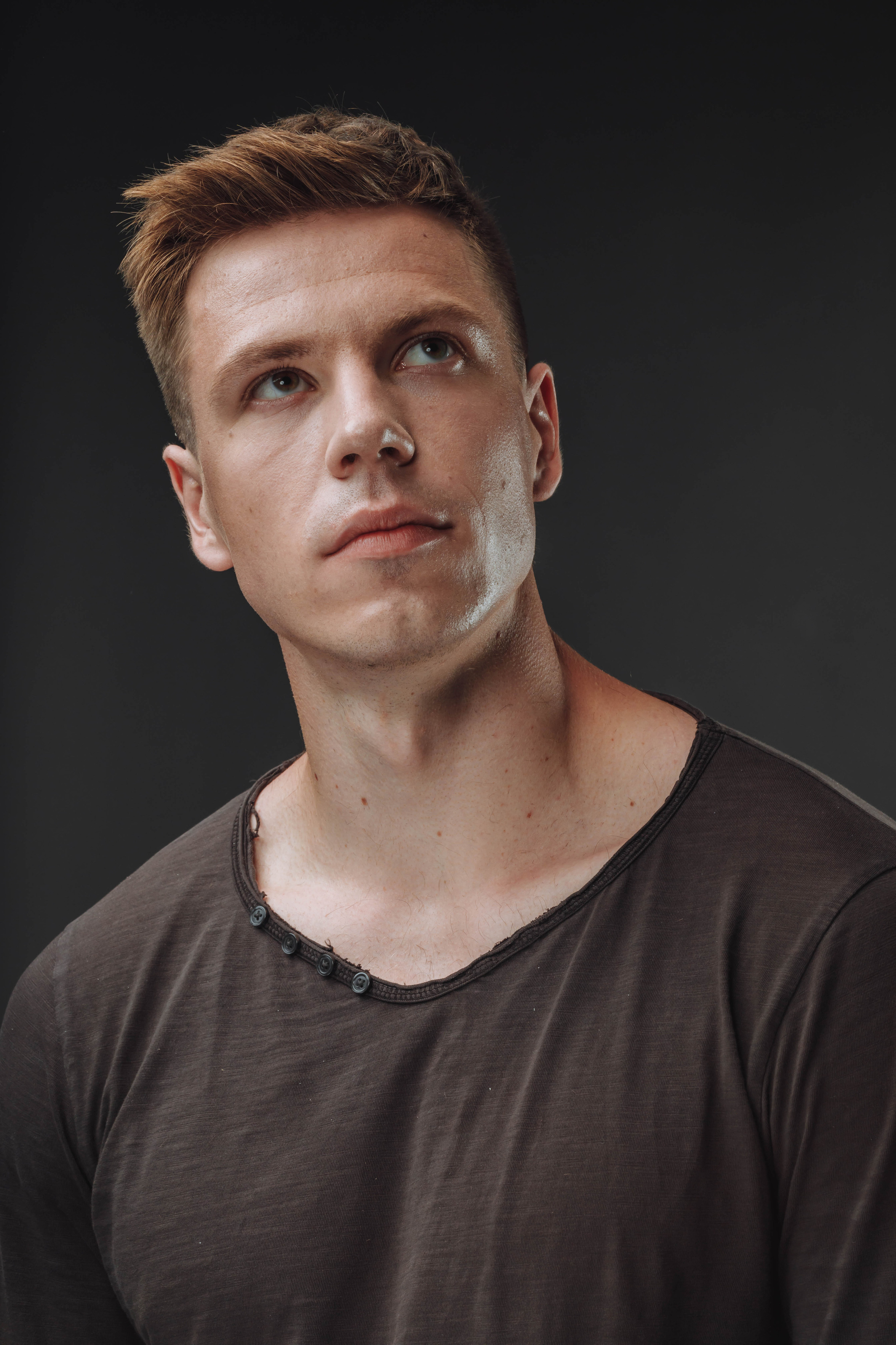 Модель для предметной съемки Максим А. С-Петербург | Sale Easy