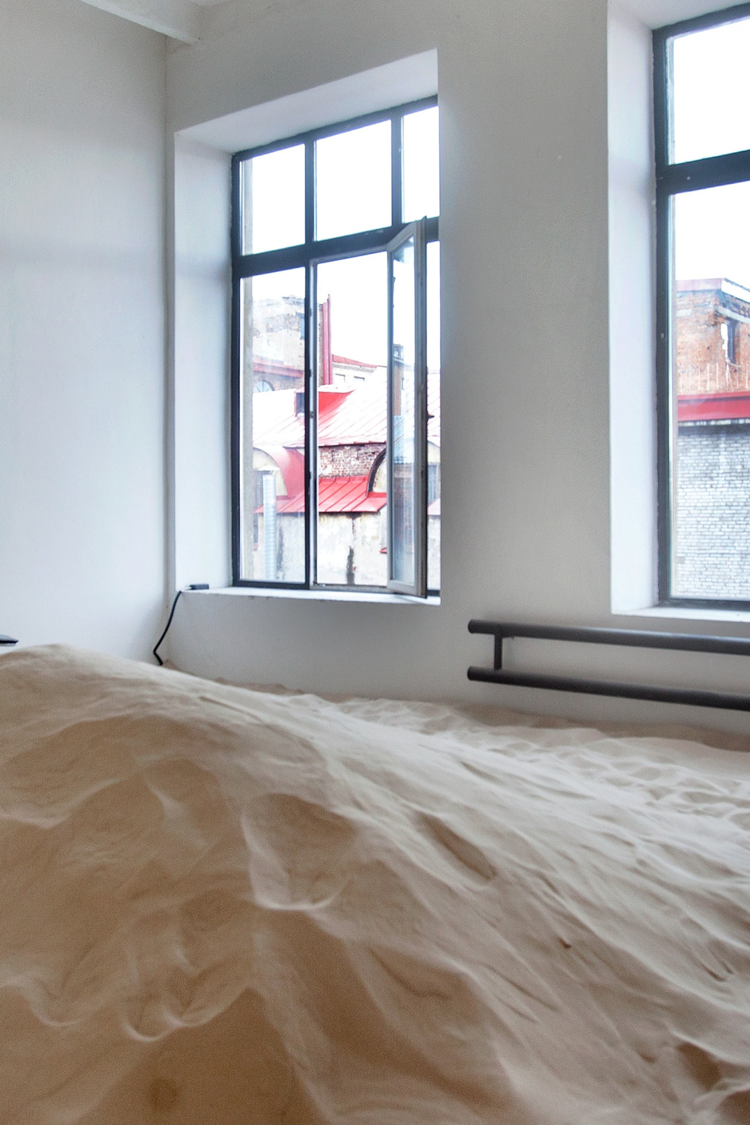 ЛОКАЦИЯ 223 — зал Песок для предм. съемки С.-Пб|Sale Easy