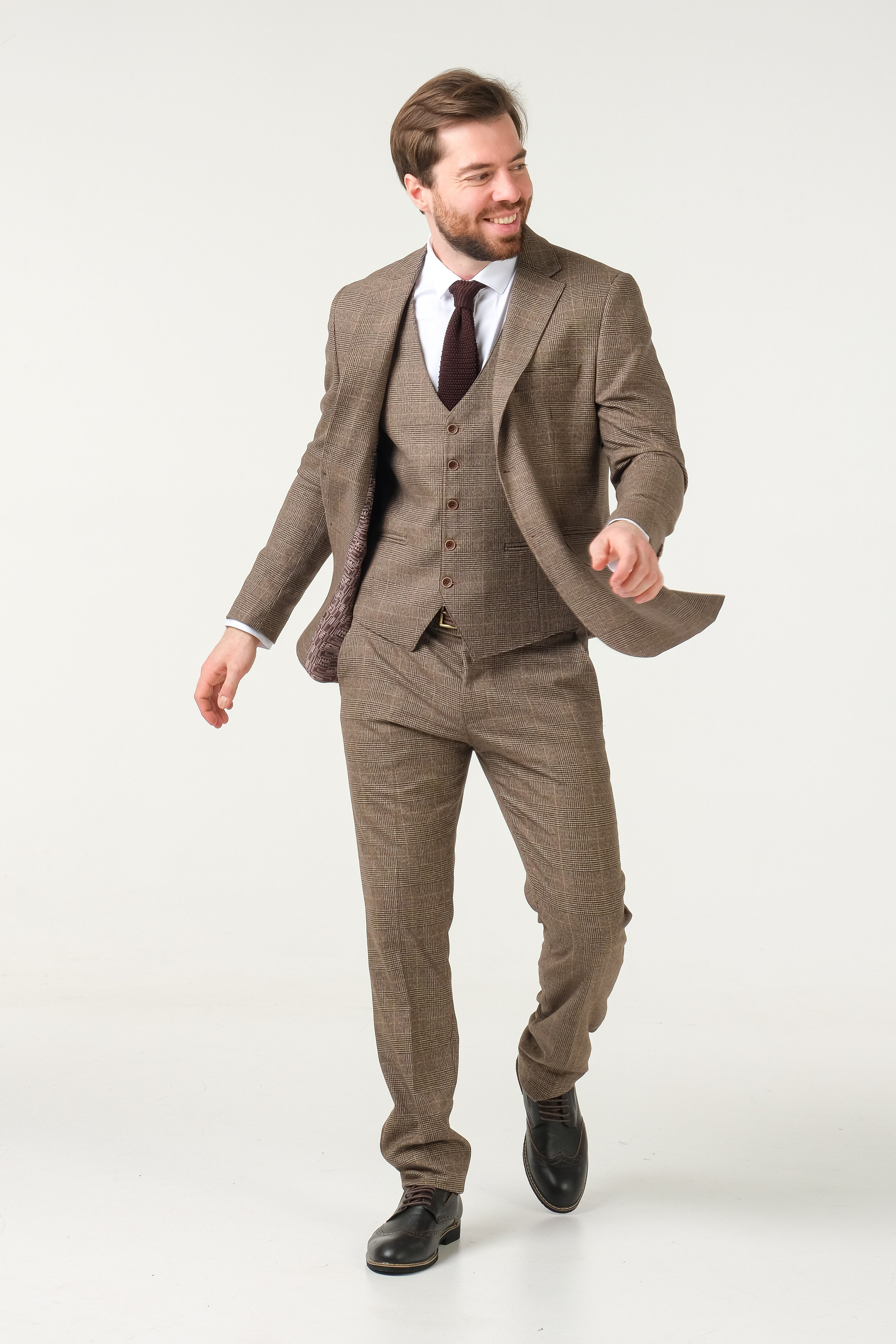 Модель для предметной съемки Евгений id 11156 Москва| Sale Easy