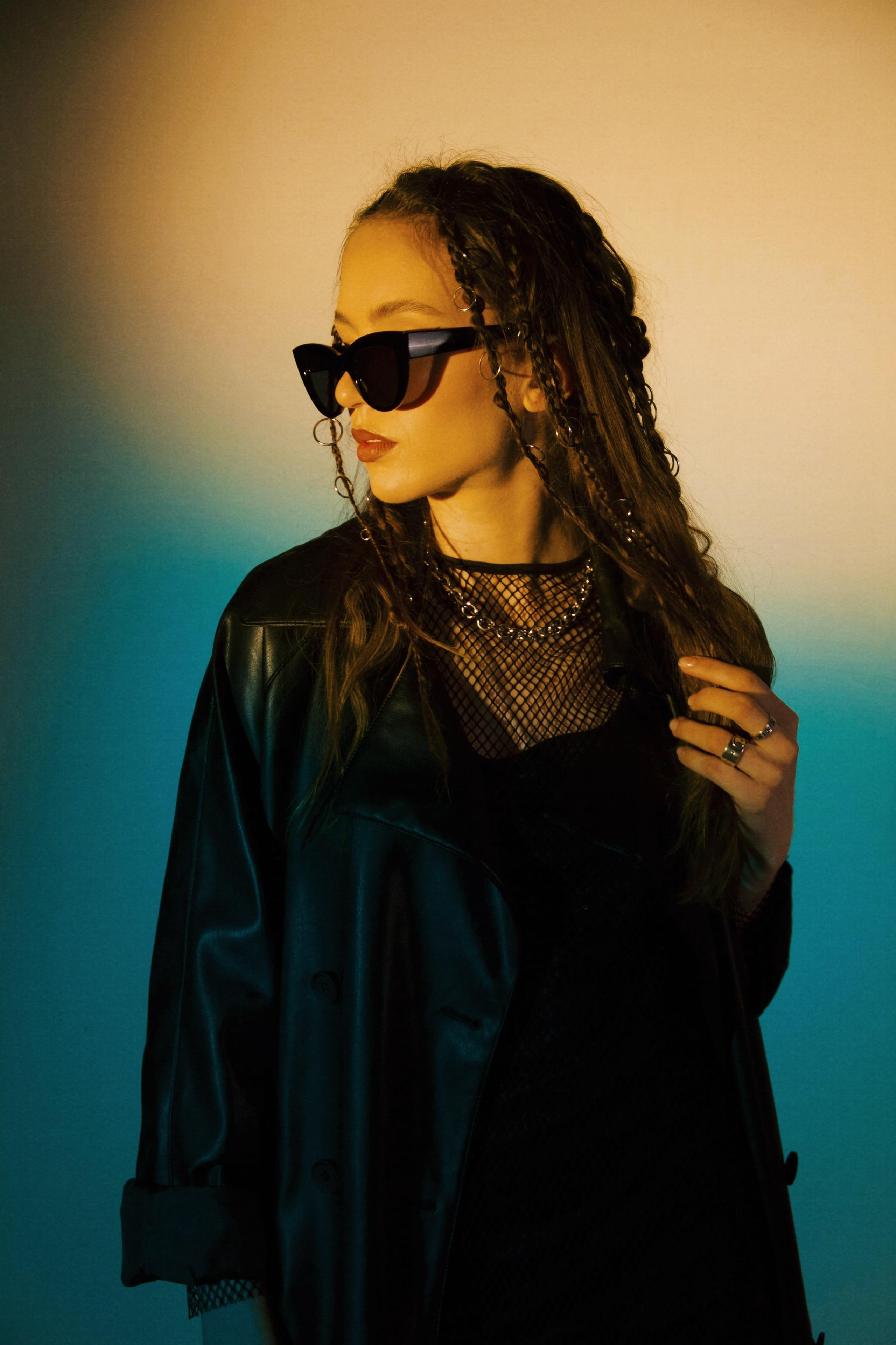 Модель для предметной съемки Катрин Москва| Sale Easy