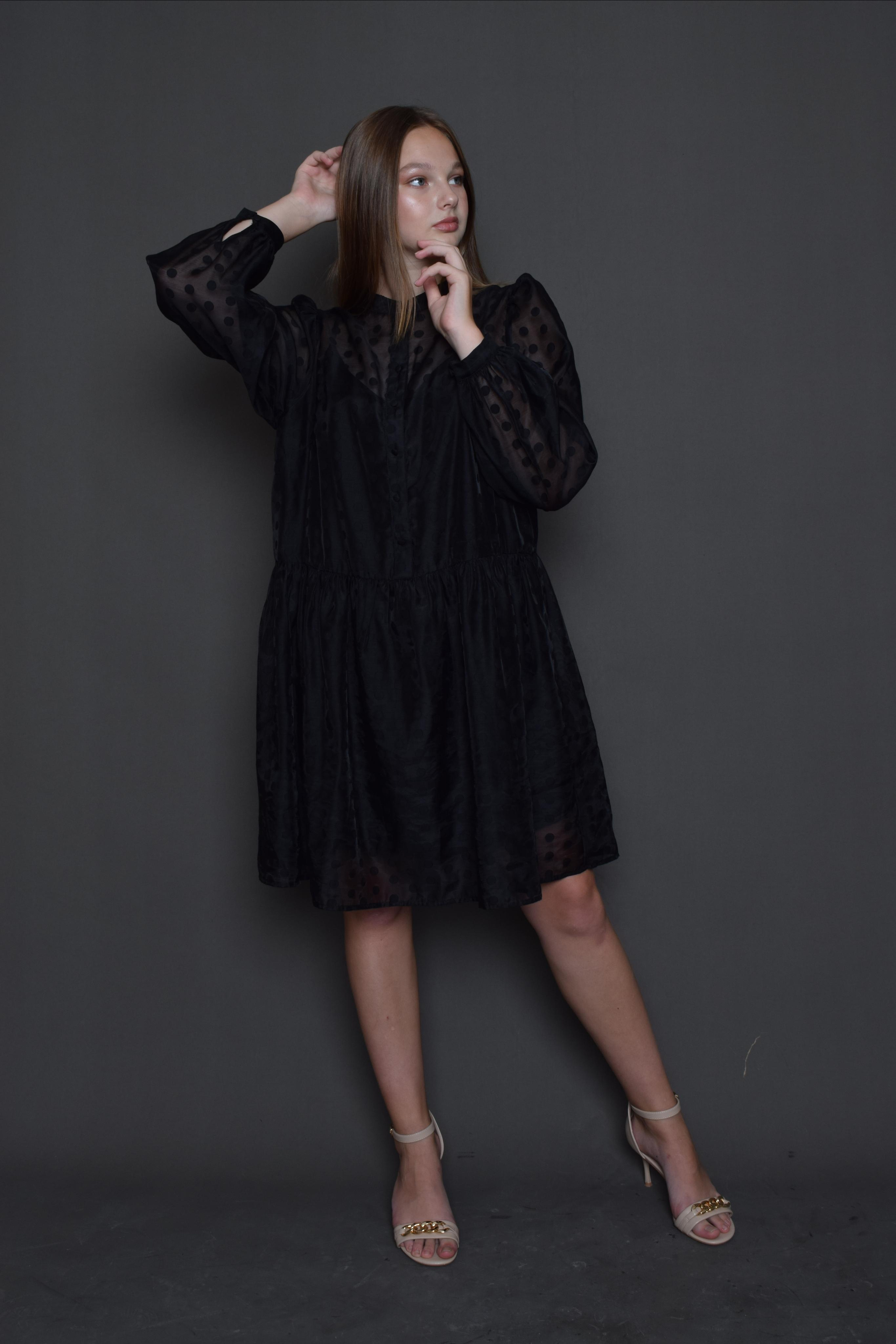 Модель для предметной съемки  Владислава А Сочи| Sale Easy