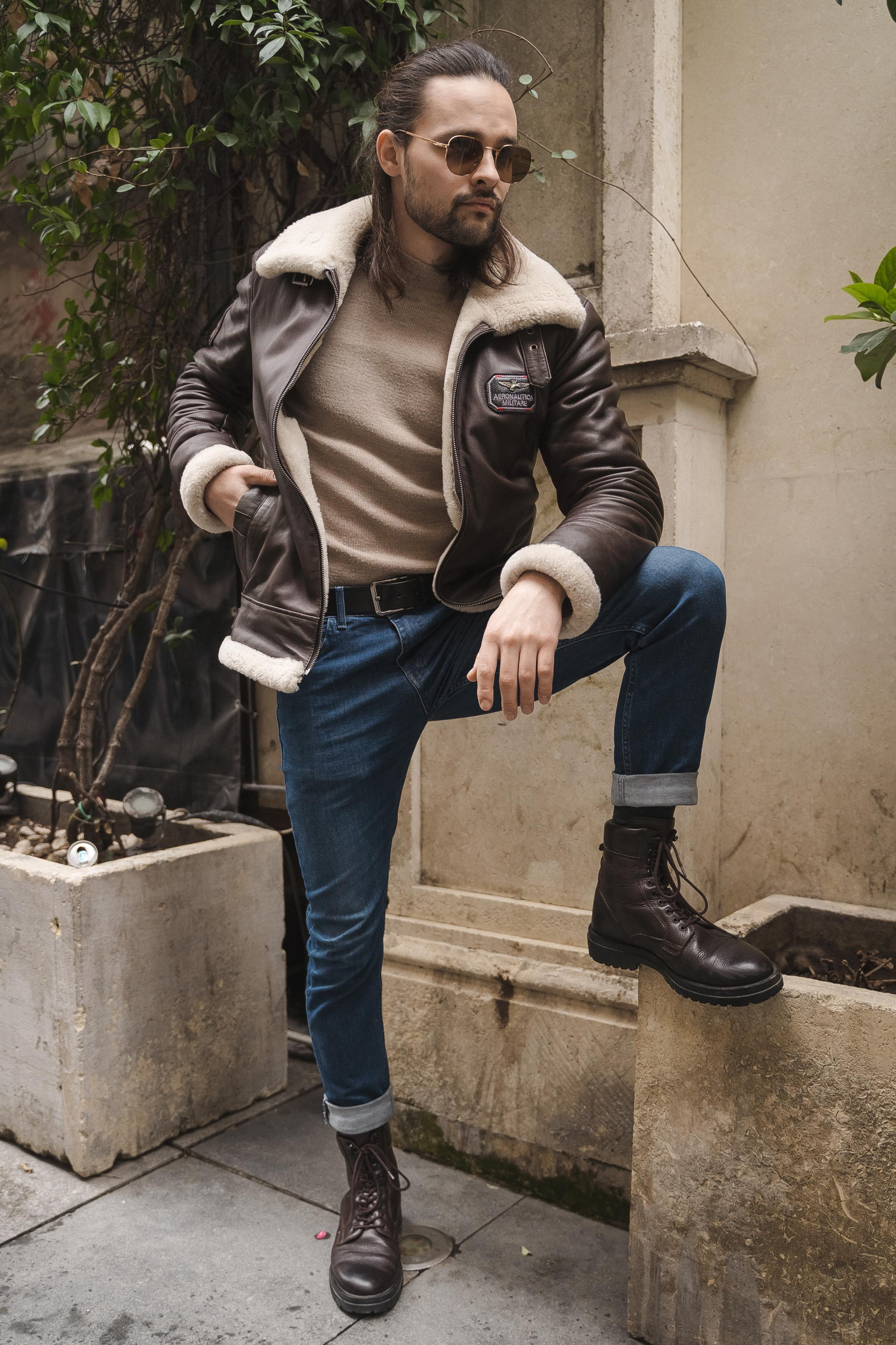 Модель для предметной съемки Ярослав Б. С-Петербург | Sale Easy