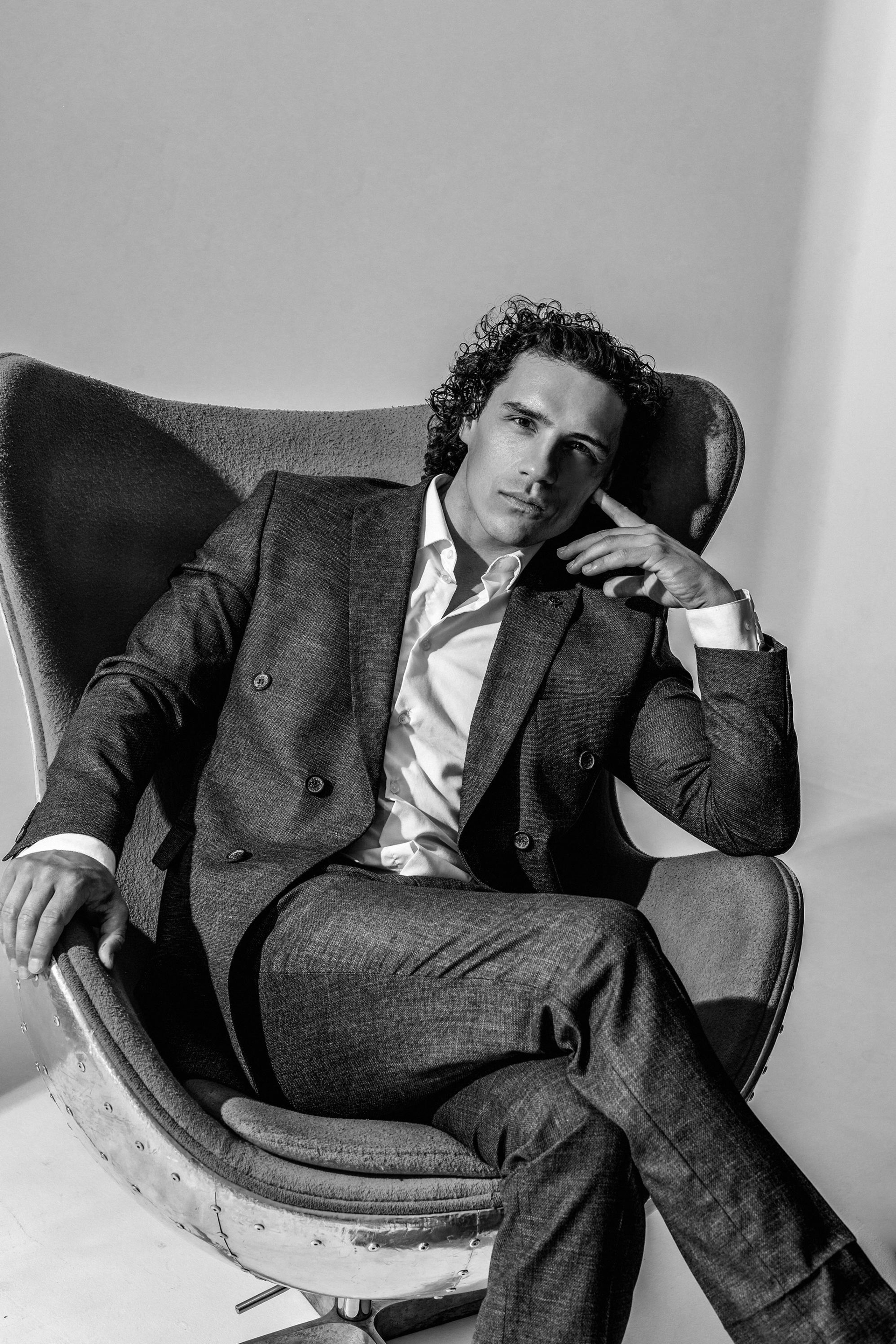 Модель для предметной съемки Сергей А. С-Петербург | Sale Easy