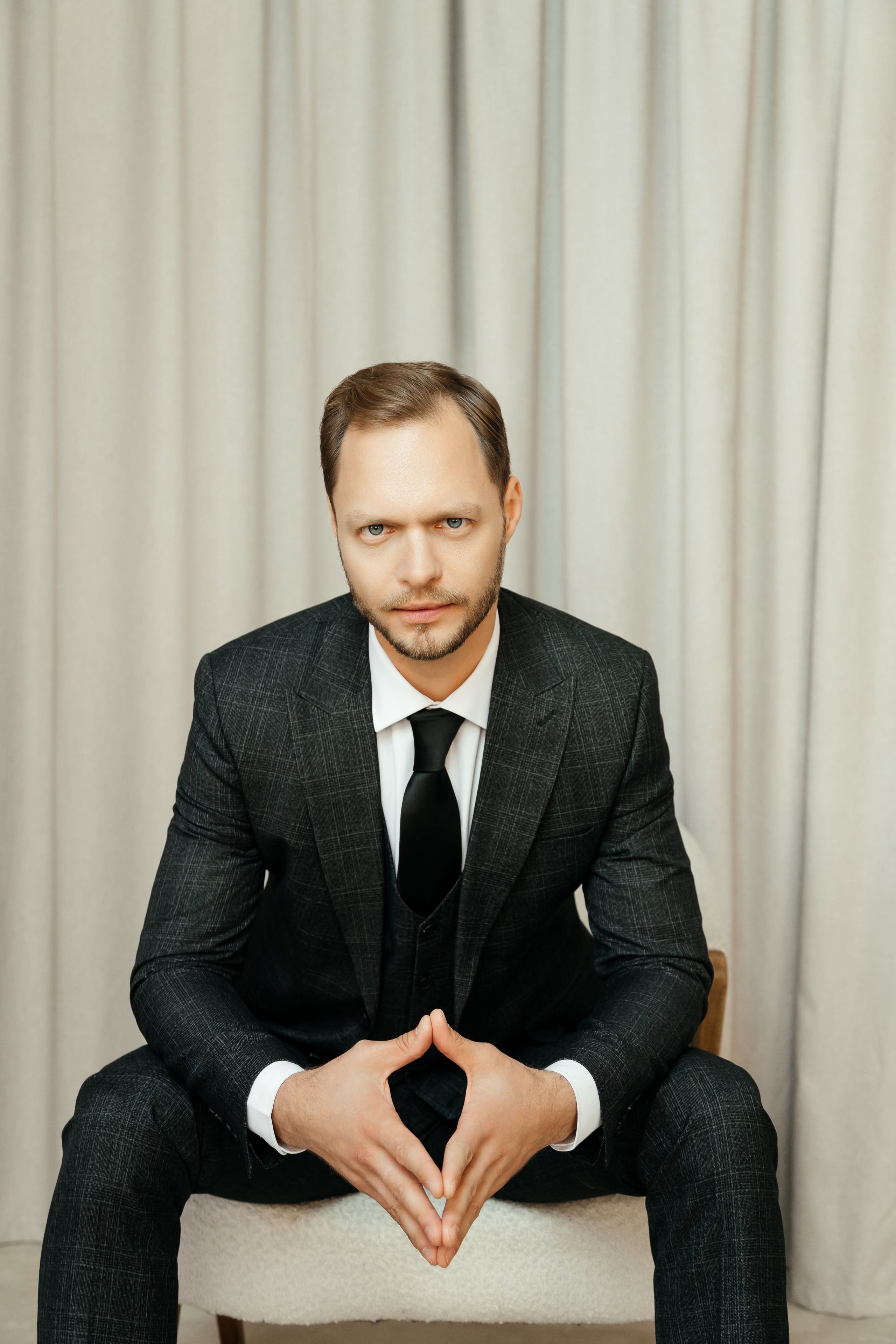 Модель для предметной съемки Александр Д С-Петербург | Sale Easy