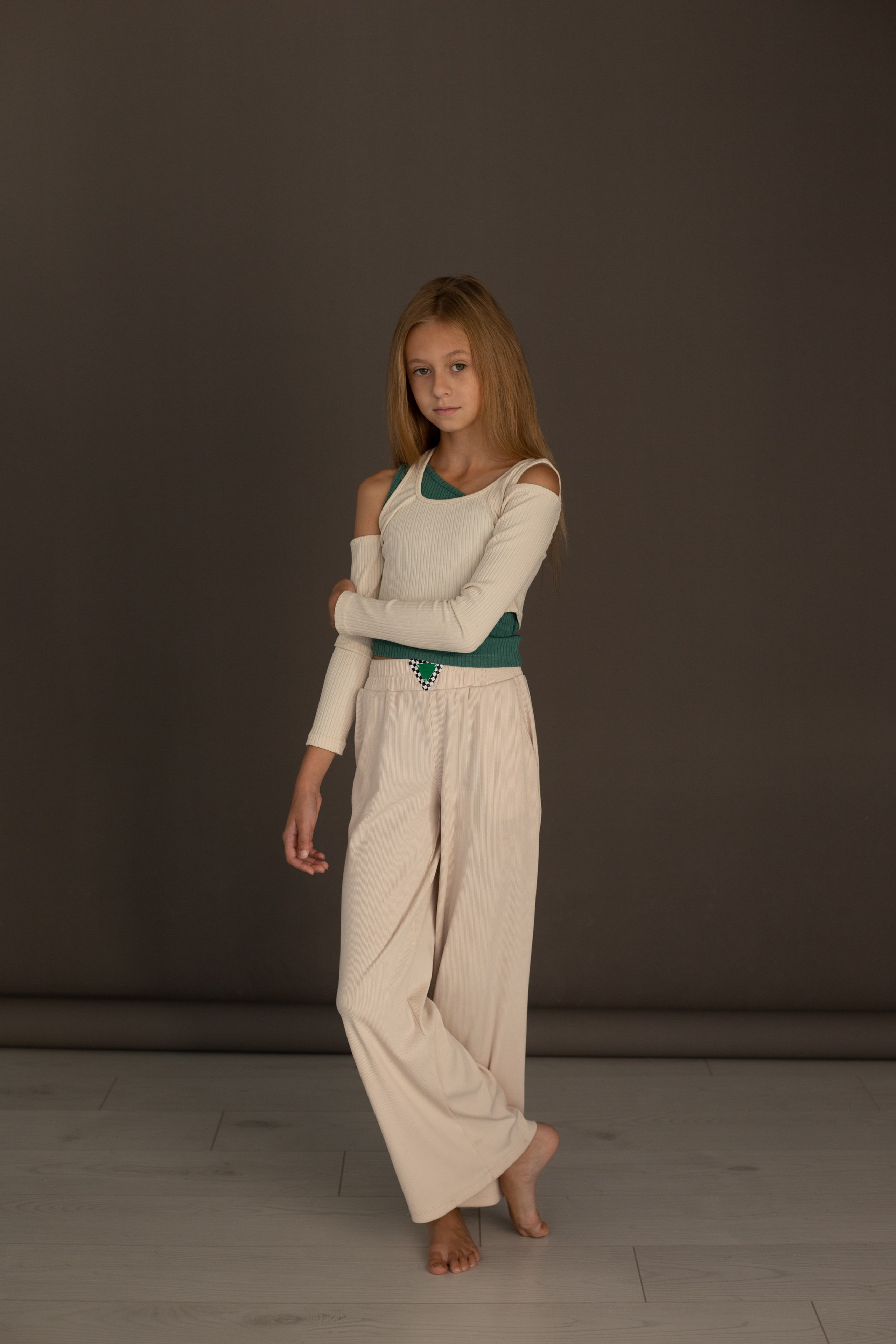 Модель девочка для предметной съемки Ангелина Г. Казань| Sale Easy