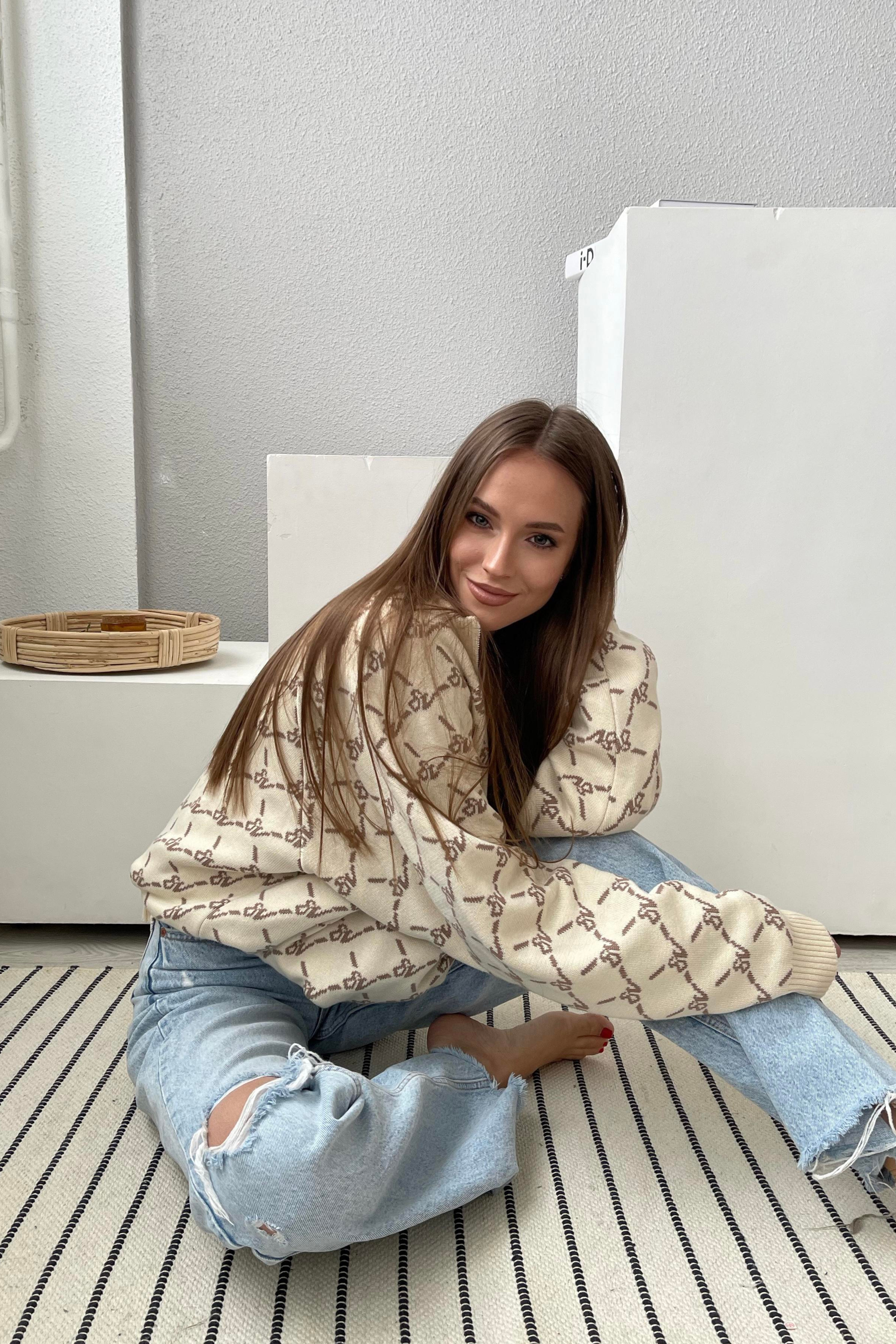 Модель для предметной съемки Мария Е. Москва| Sale Easy