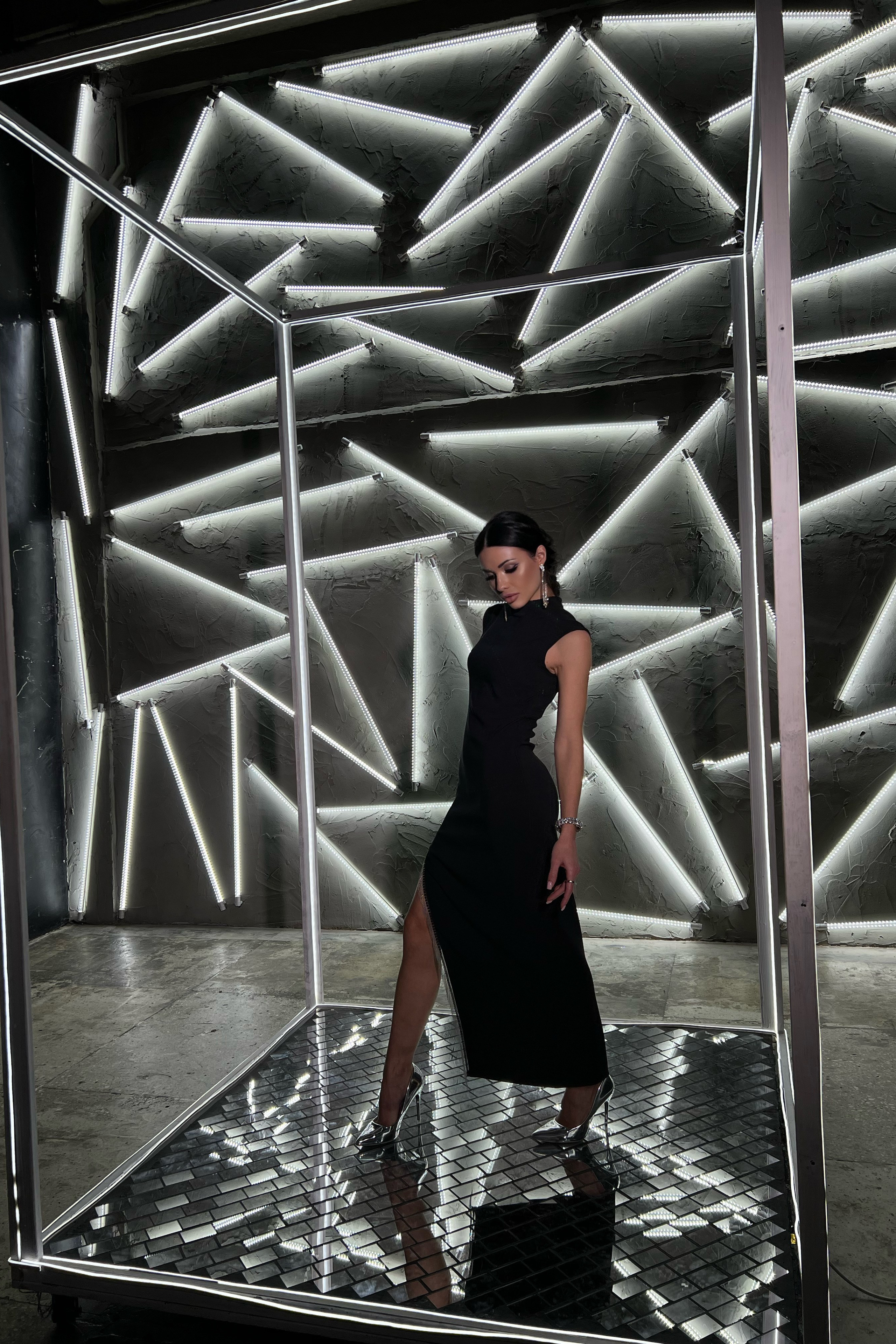 Модель для предметной съемки Яна Н.Н.| Sale Easy