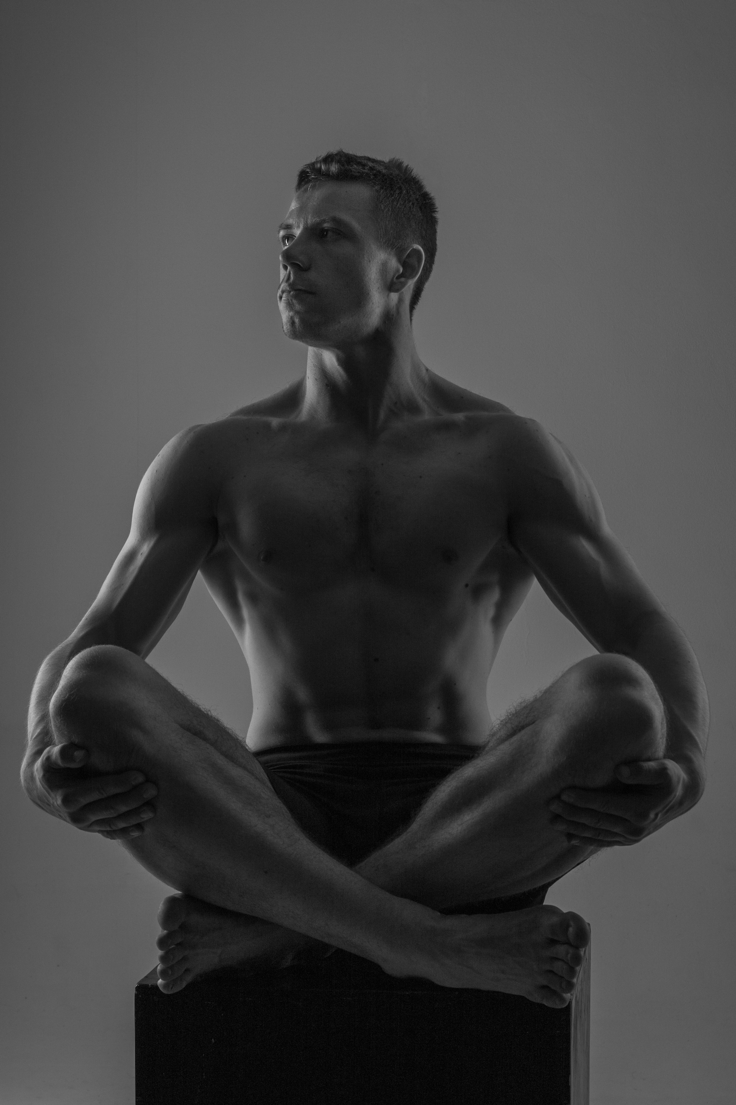 Модель для предметной съемки Максим А. С-Петербург | Sale Easy