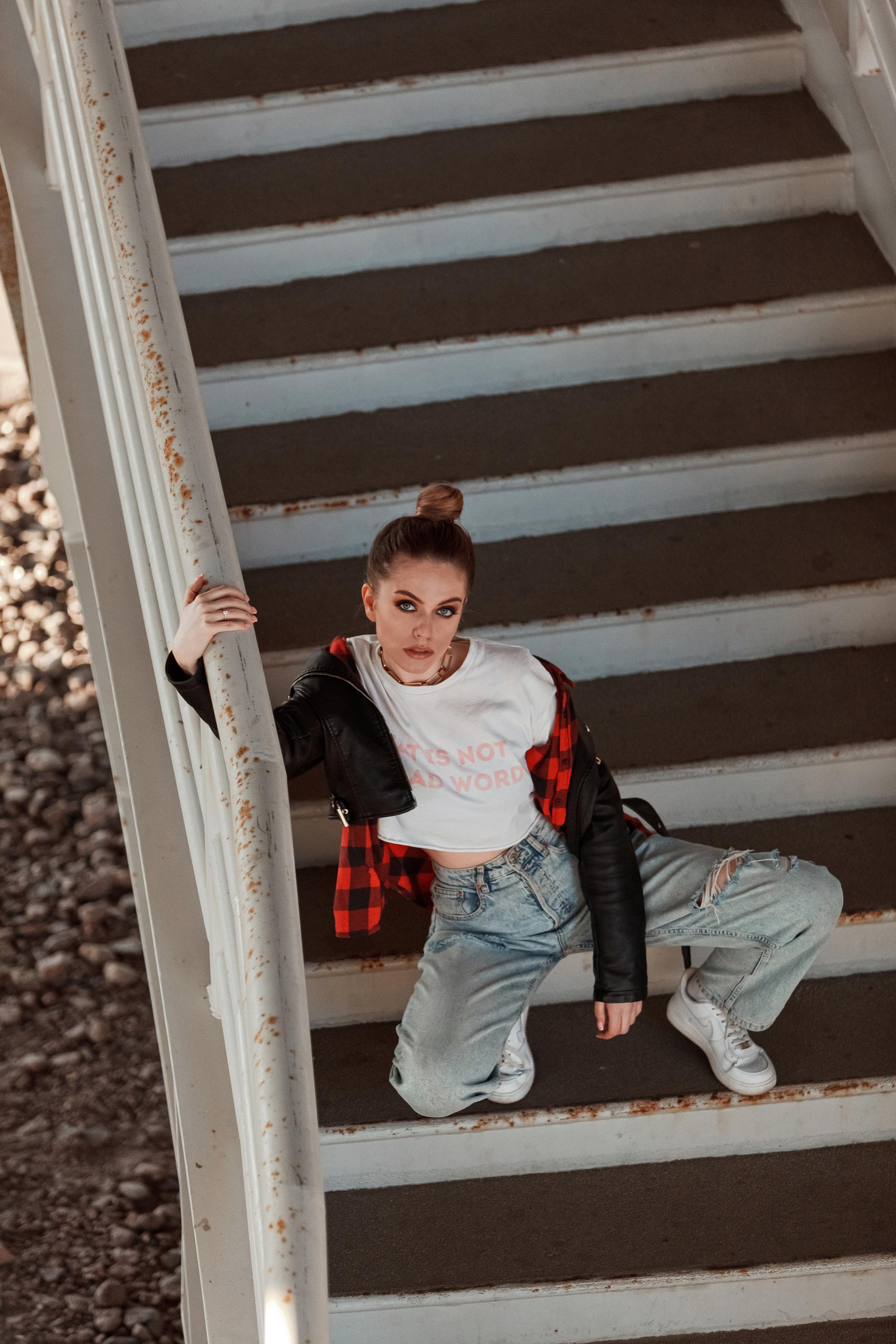 Модель для предметной съемки Эвелина С-Петербург | Sale Easy