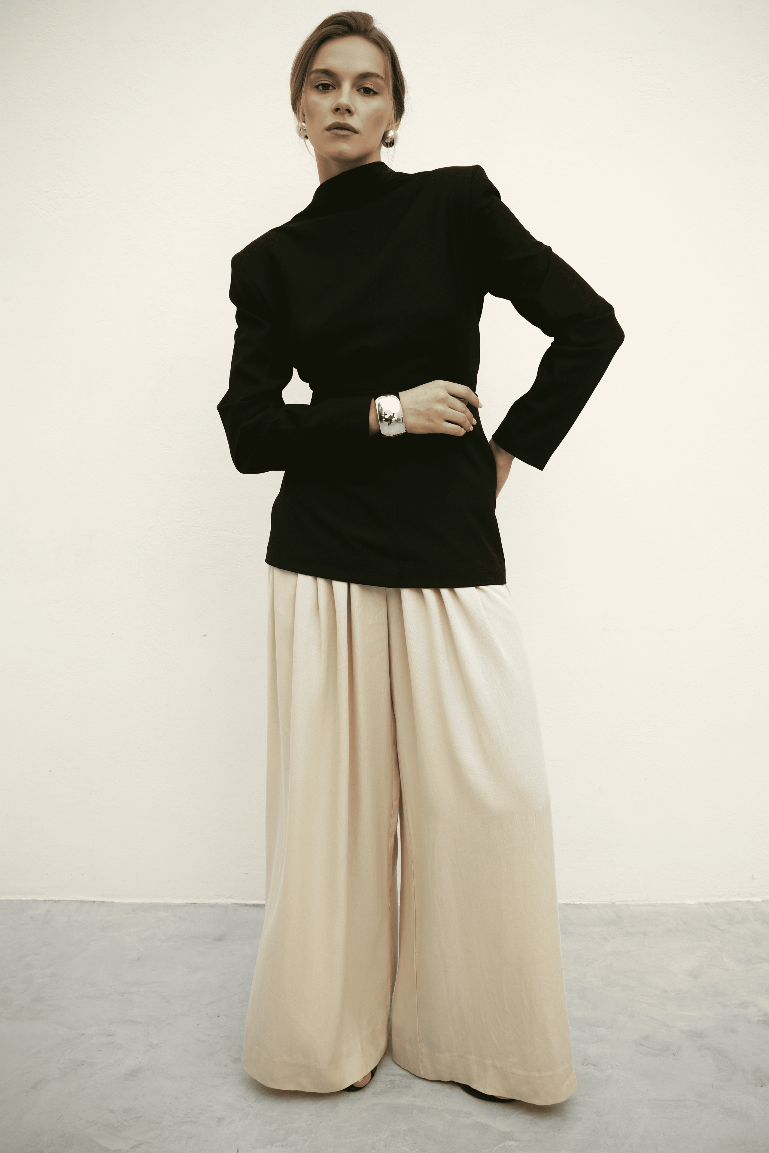 Модель для предметной съемки Дарья 25 156 НН|Sale Easy