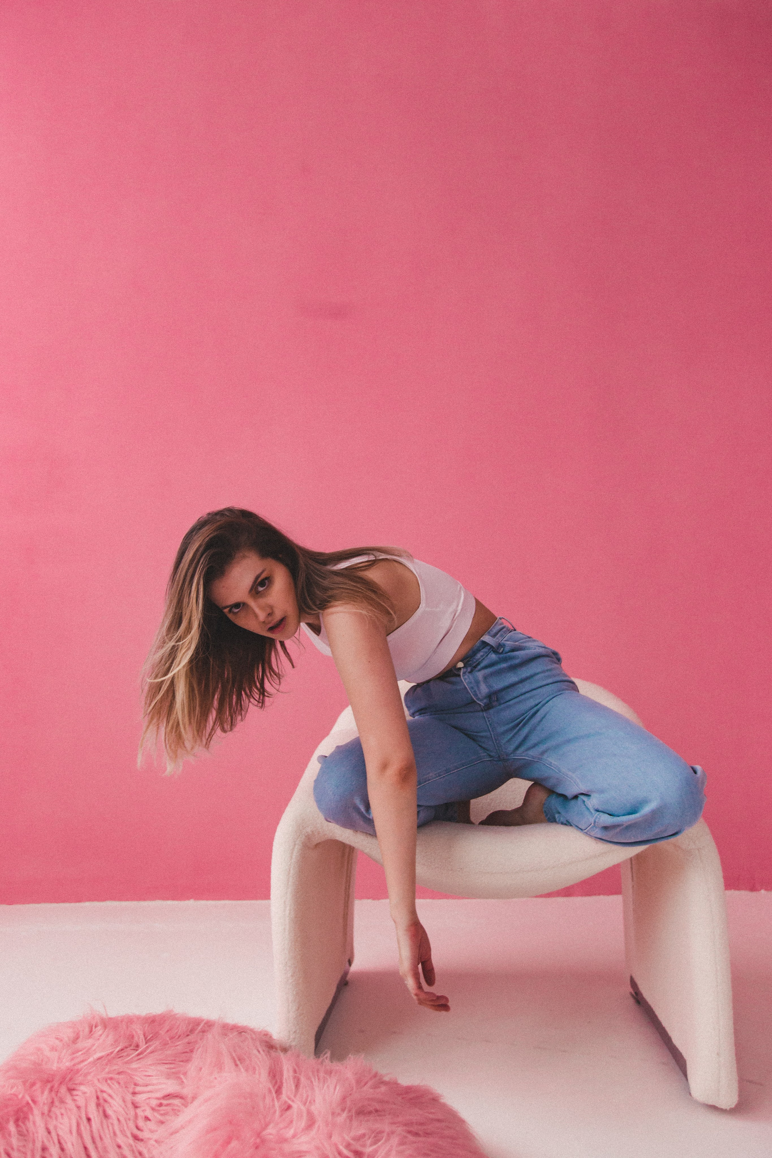 Модель для предметной съемки Анна Ф. Н.Н.| Sale Easy