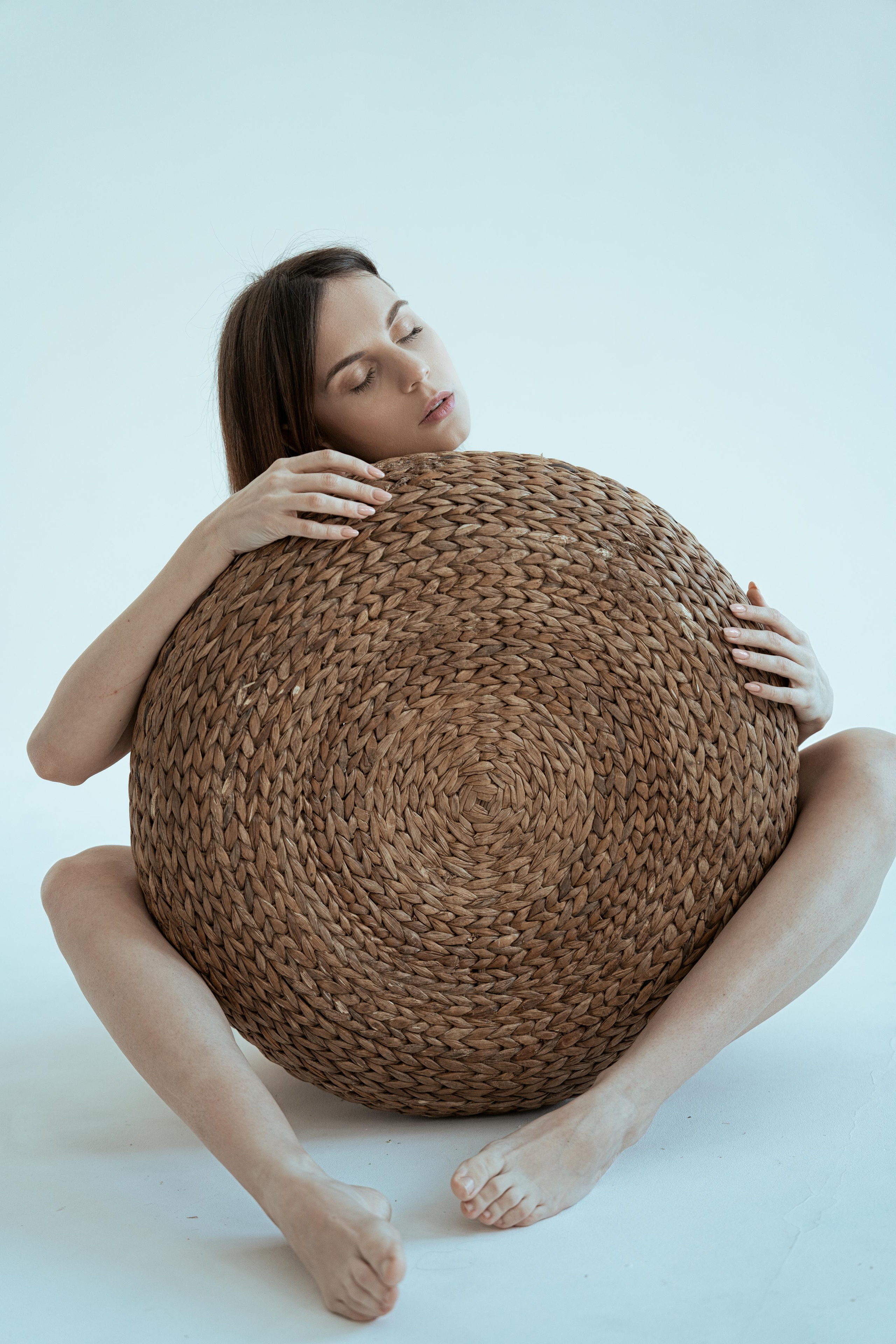 Модель для предметной съемки Евгения Б С-Петербург | Sale Easy