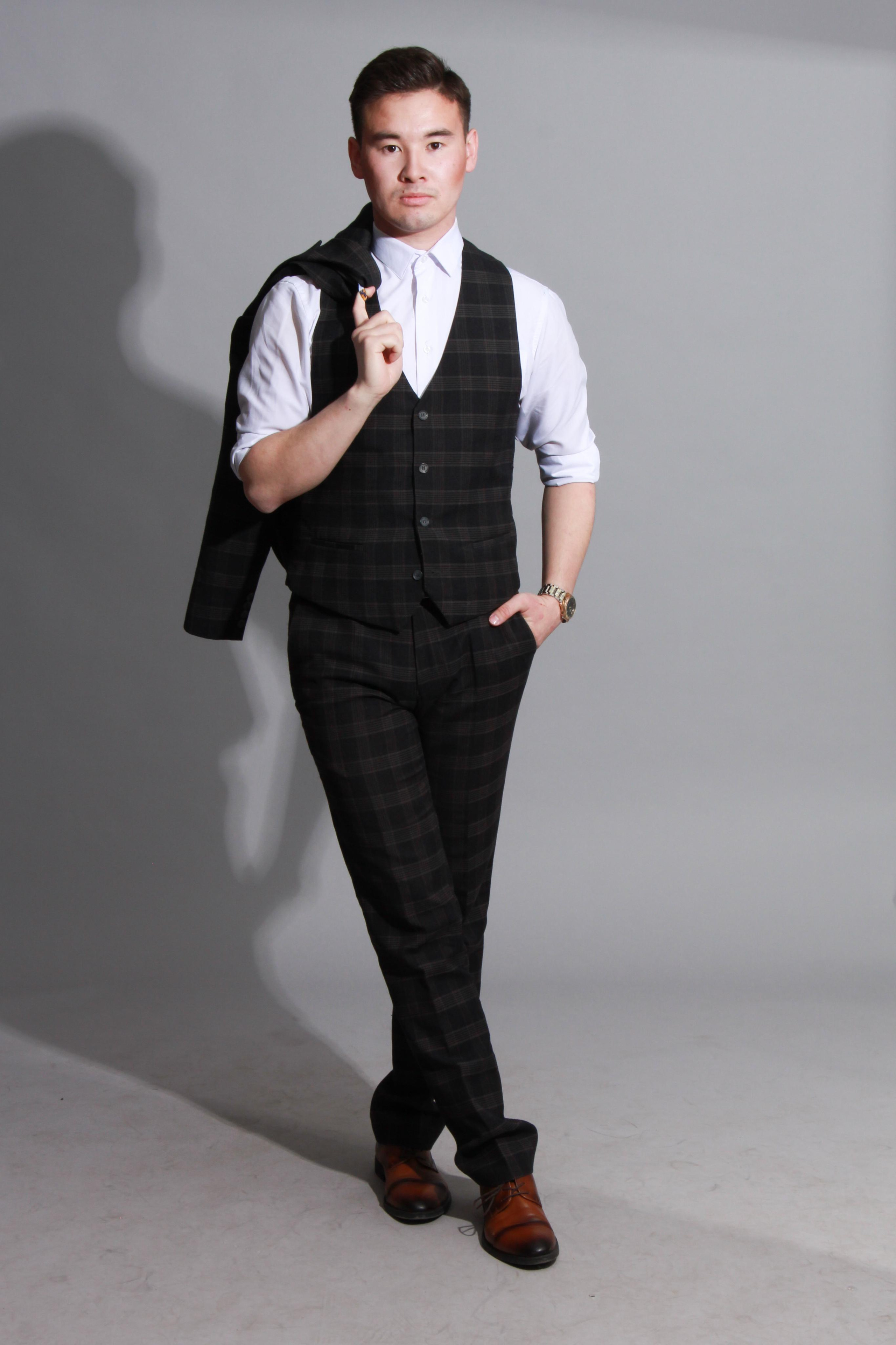 Модель для предметной съемки Данил Б Новосибирск| Sale Easy