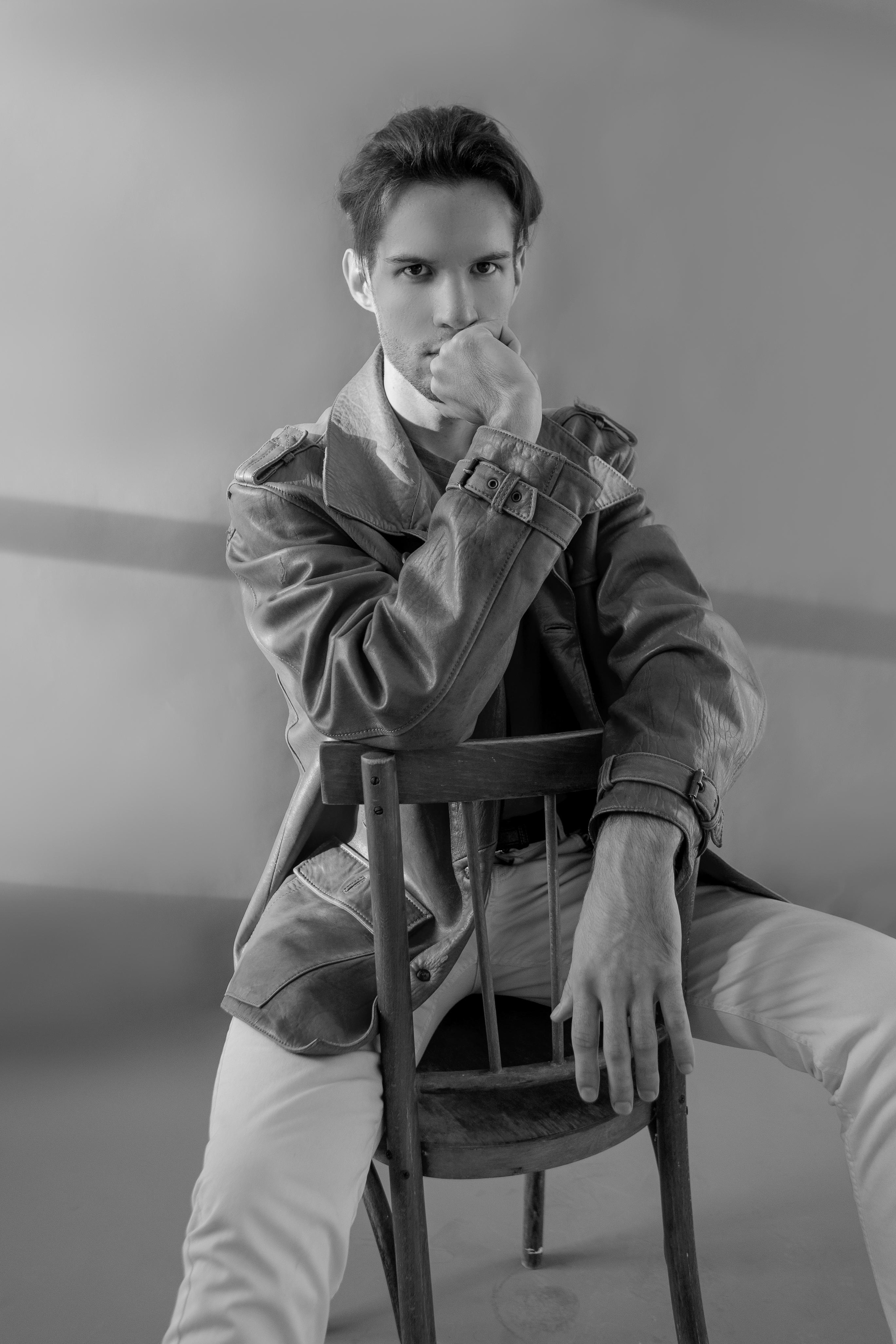 Модель для съемки на маркетплейсы Данил В Казань| Sale Easy