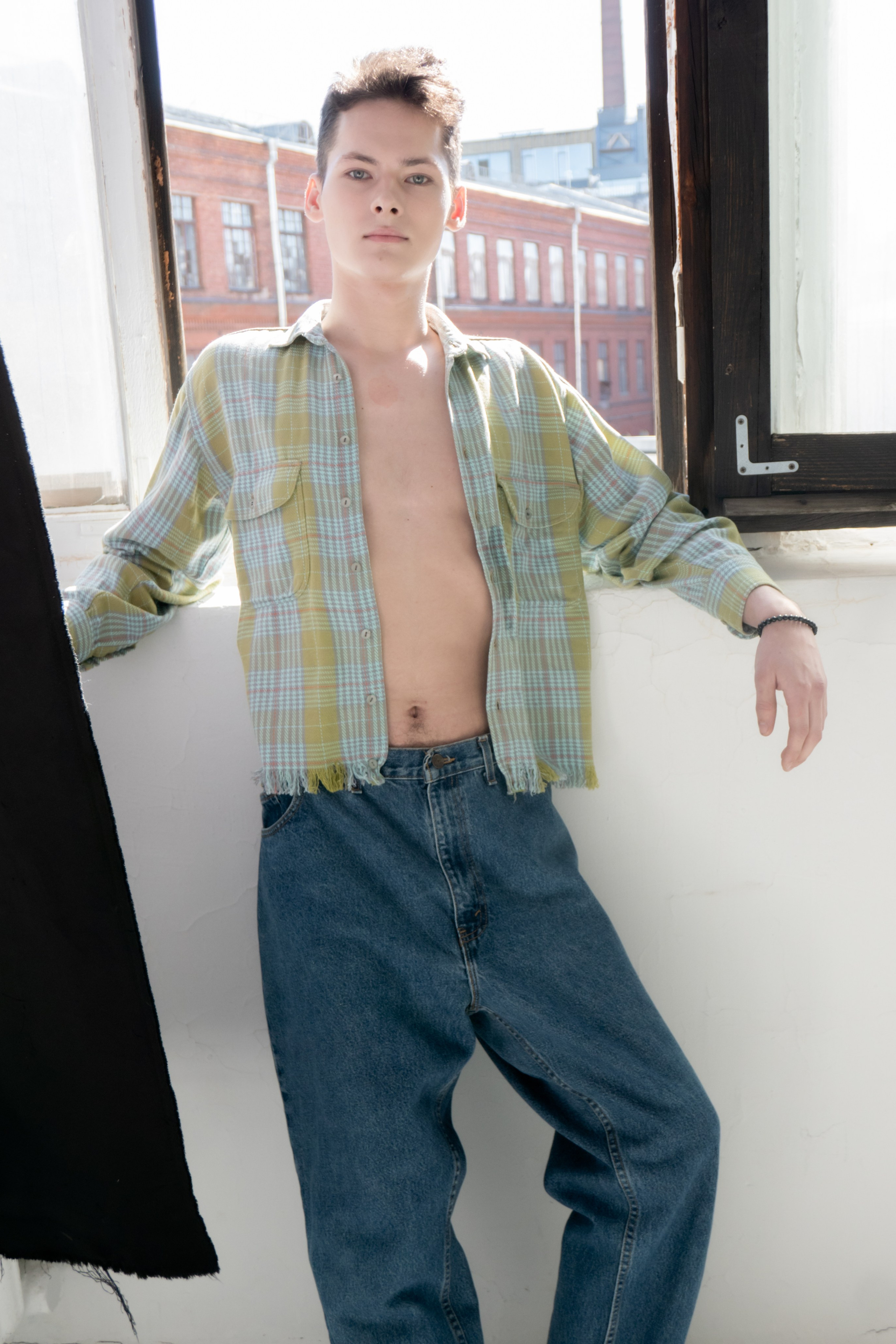 Модель для предметной съемки Андрей id 29 024 С.-Пб| Sale Easy