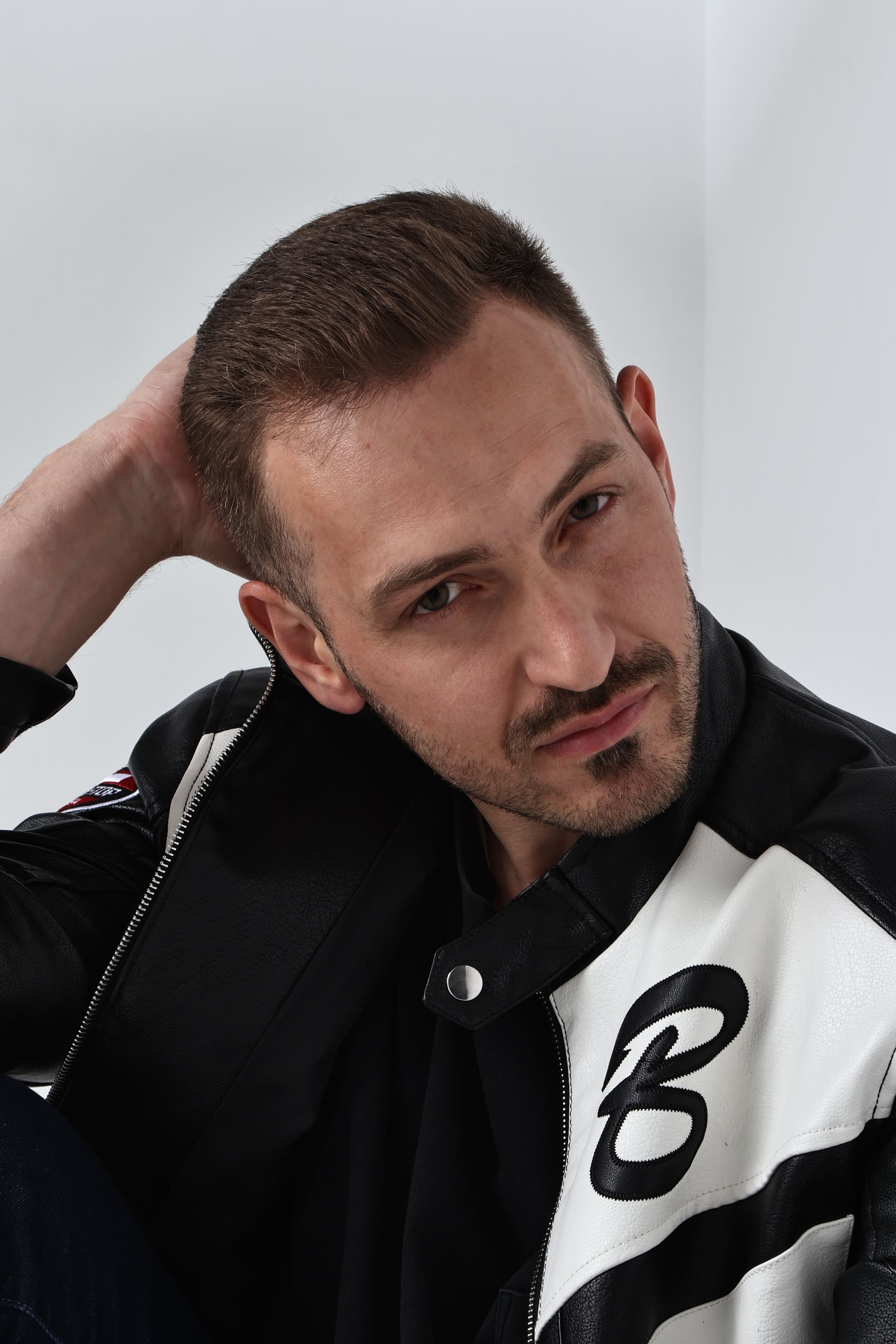 Модель для предметной съемки Максим 11 166 Москва| Sale Easy