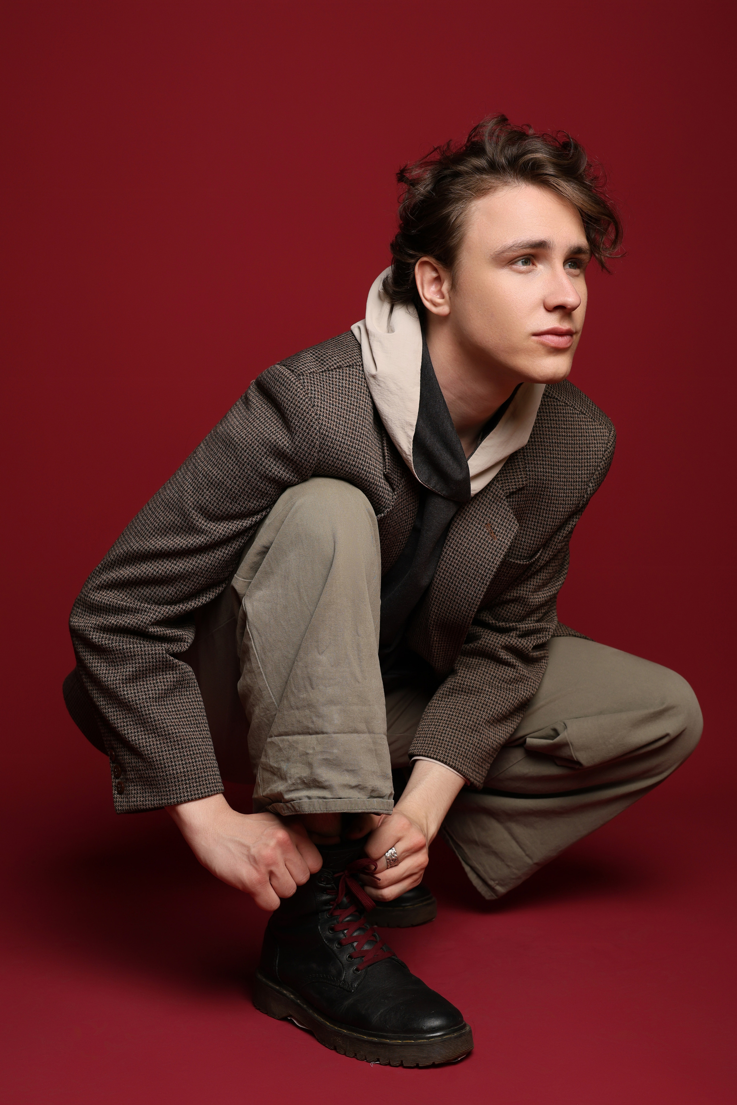 Модель для предметной съемки Илья Д С-Петербург | Sale Easy