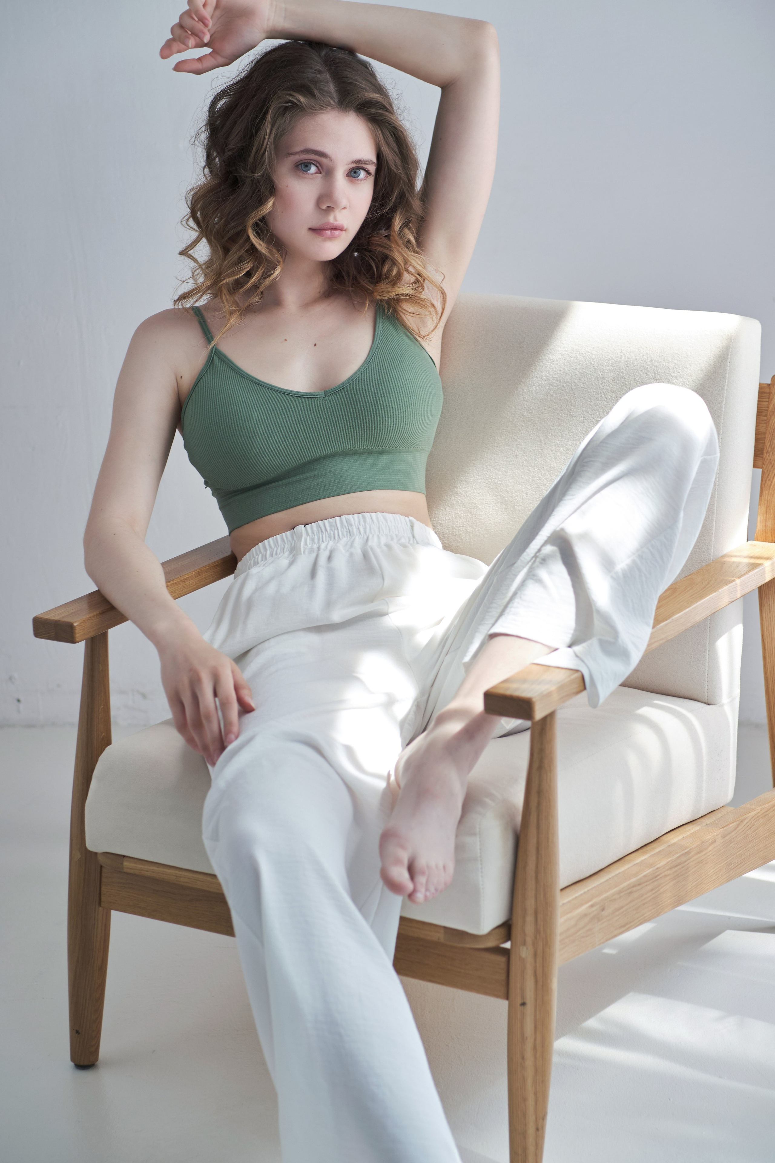 Модель для предметной съемки Владислава Н.Н.| Sale Easy