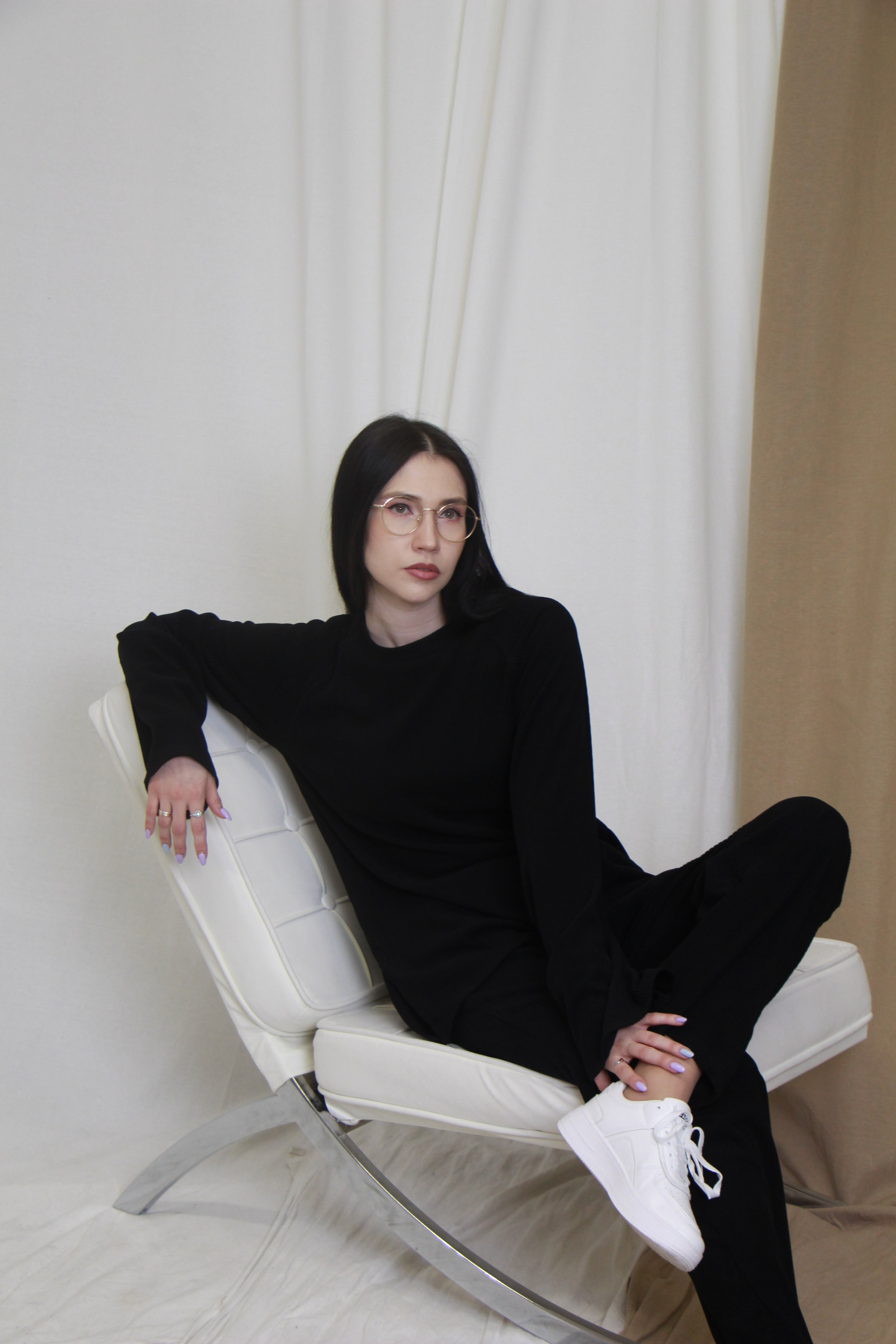 Модель для предметной съемки Элина В. Казань| Sale Easy