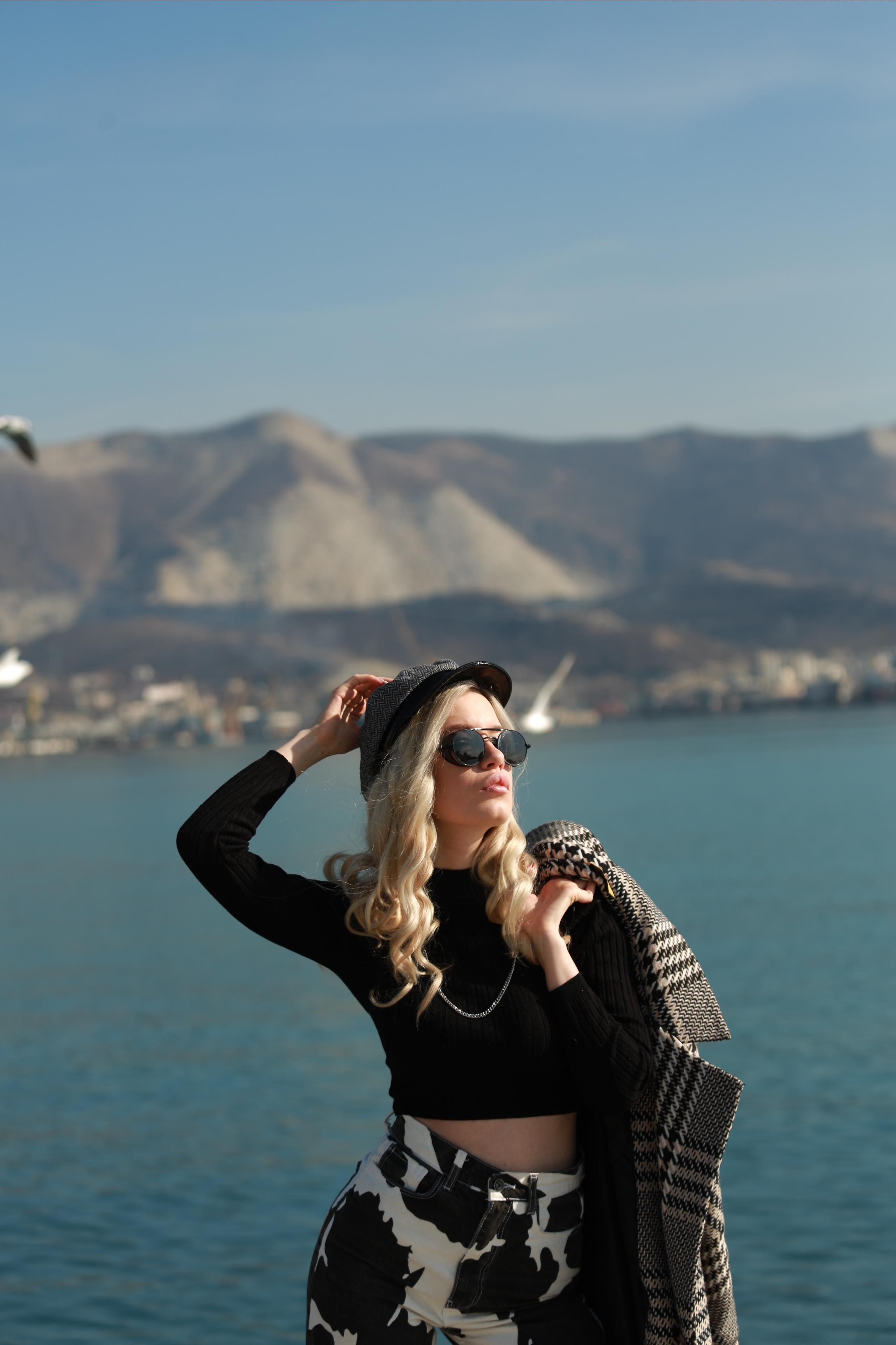 Модель для предметной съемки Аракела С-Петербург | Sale Easy