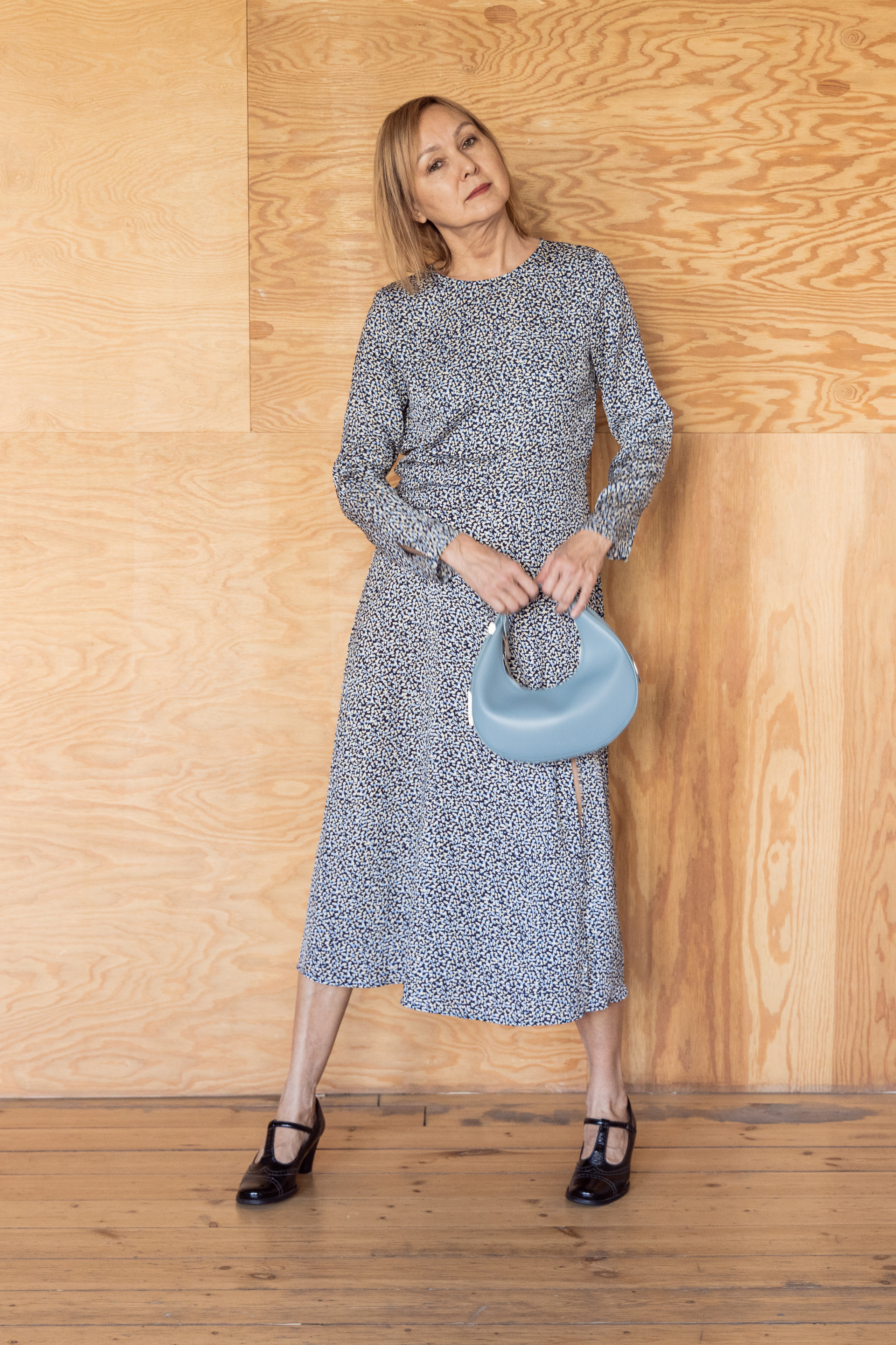 Модель для предметной съемки Алёна 4 Н.Новгород | Sale Easy