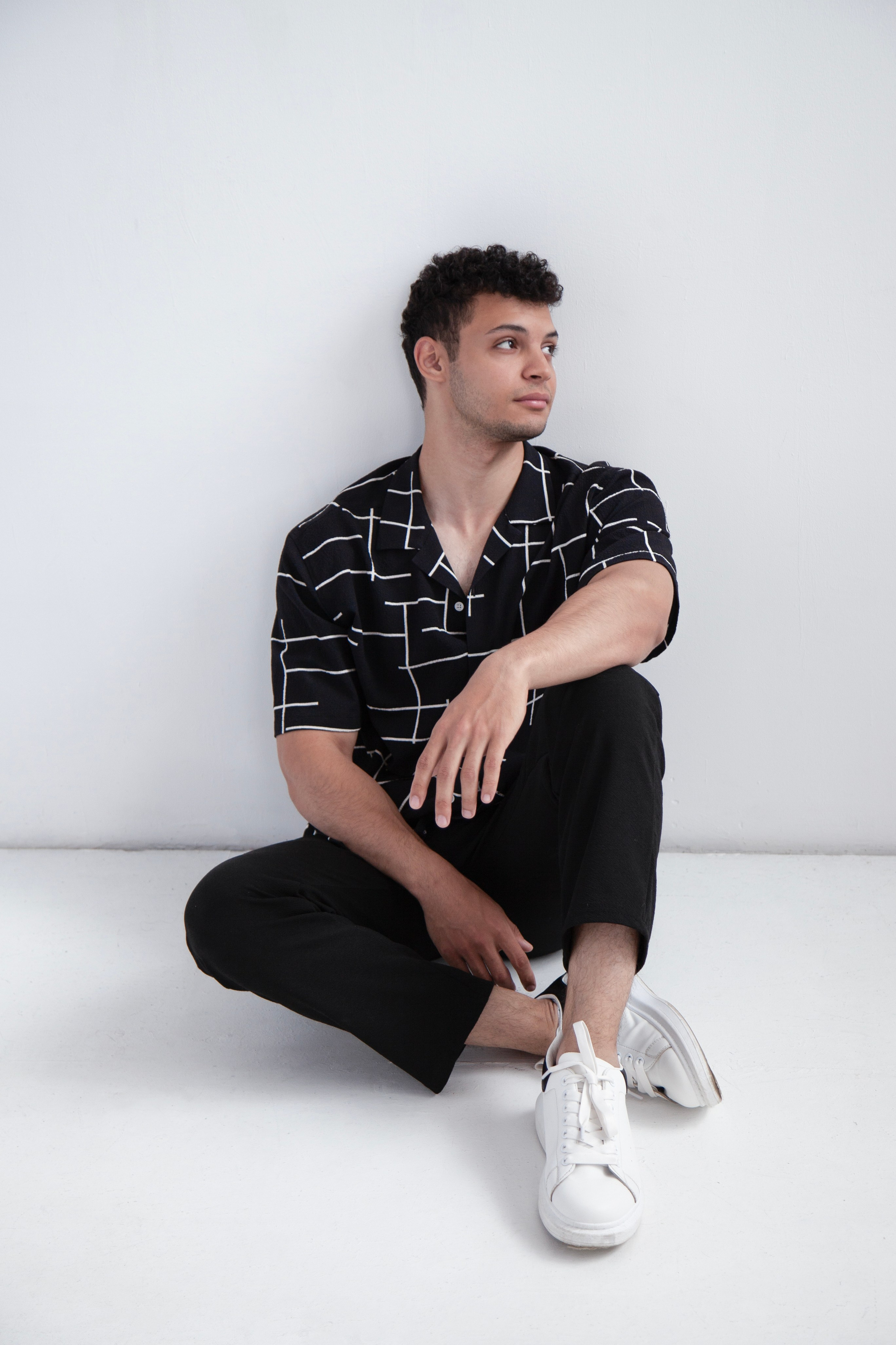 Модель для предметной съемки Бакр Абделрахман Казань| Sale Easy