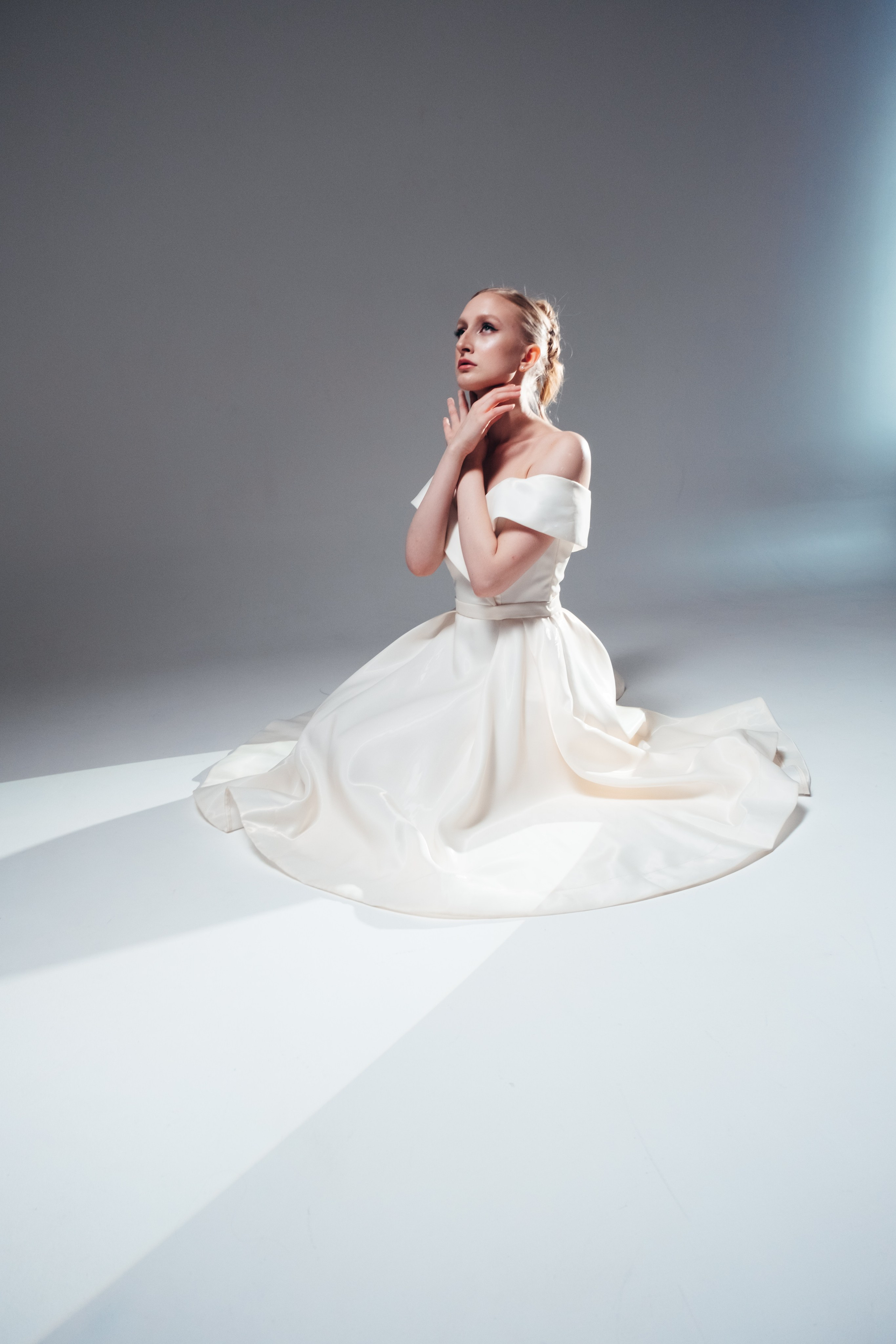 Модель для предметной съемки Анна id13017 Красноярск| Sale Easy