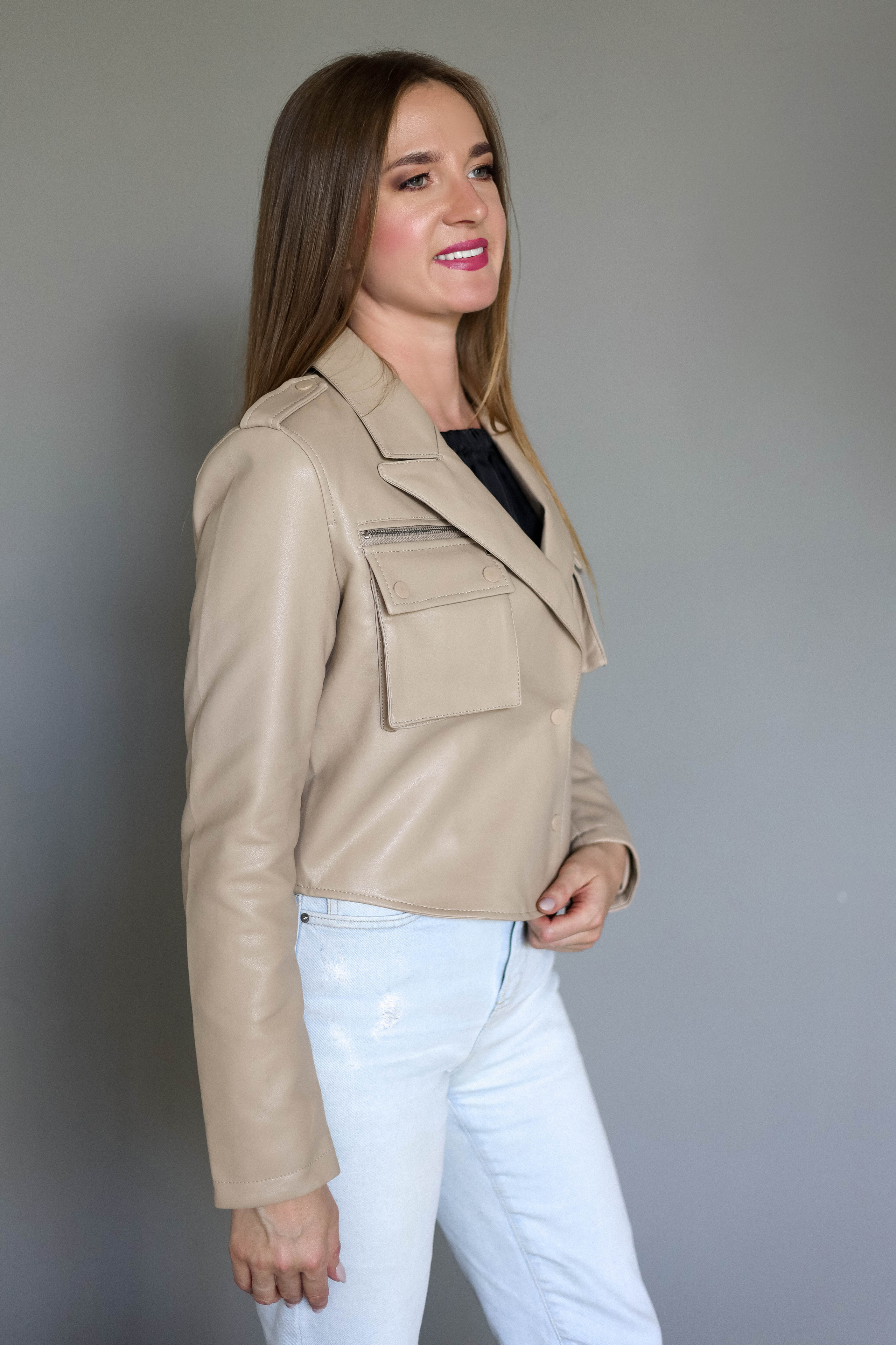 Портфолио. Фото женской одежды для маркетплейсов | Sale Easy