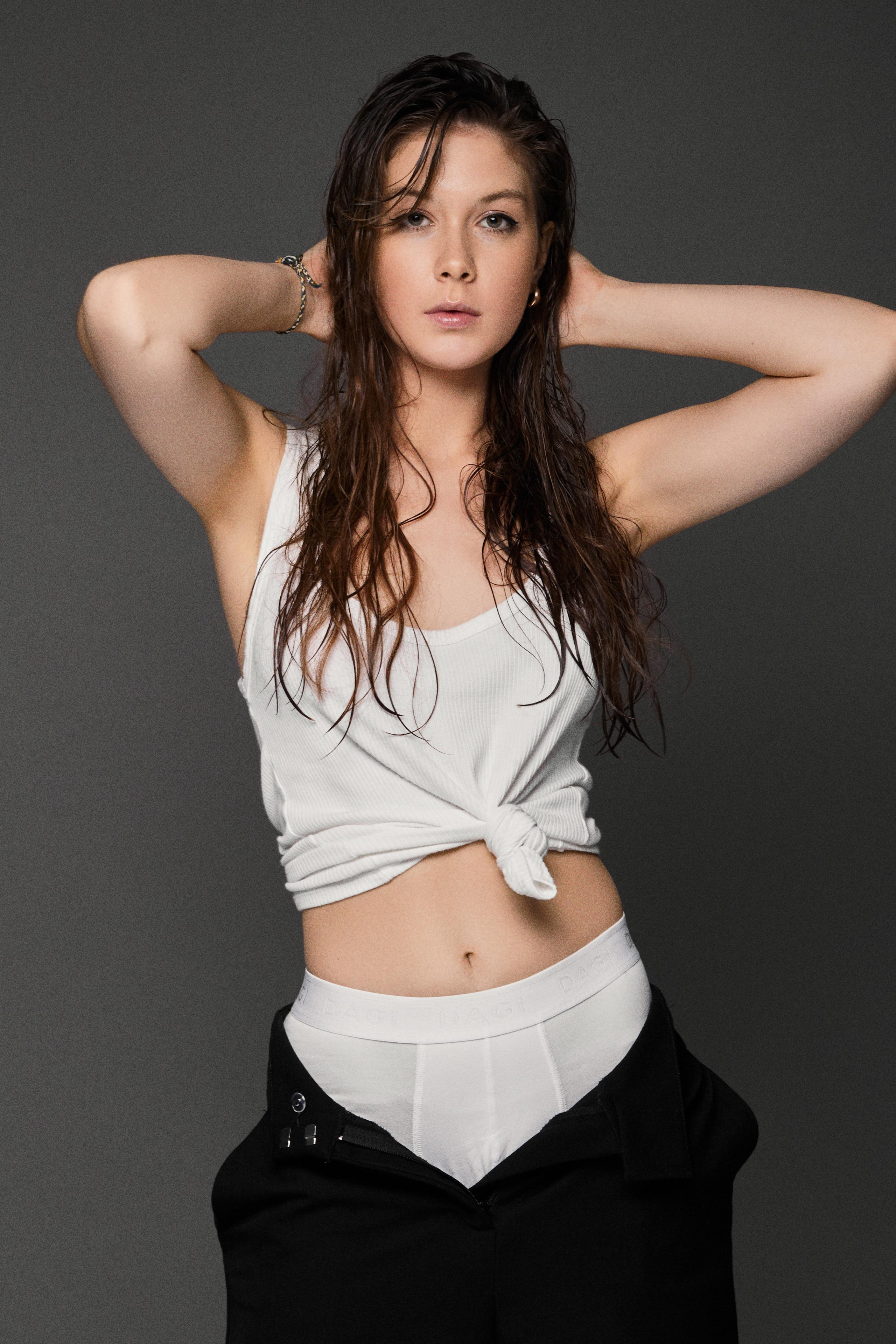 Модель для предметной съемки Катя 4 Н.Новгород | Sale Easy